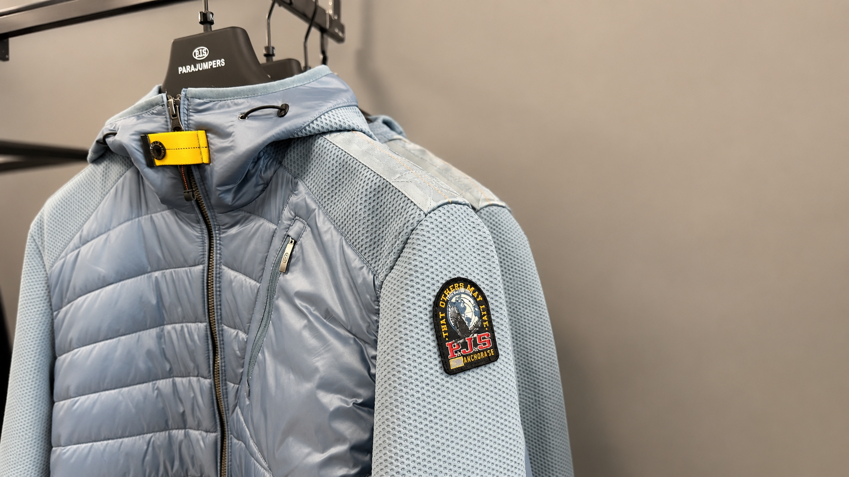 Parajumpers