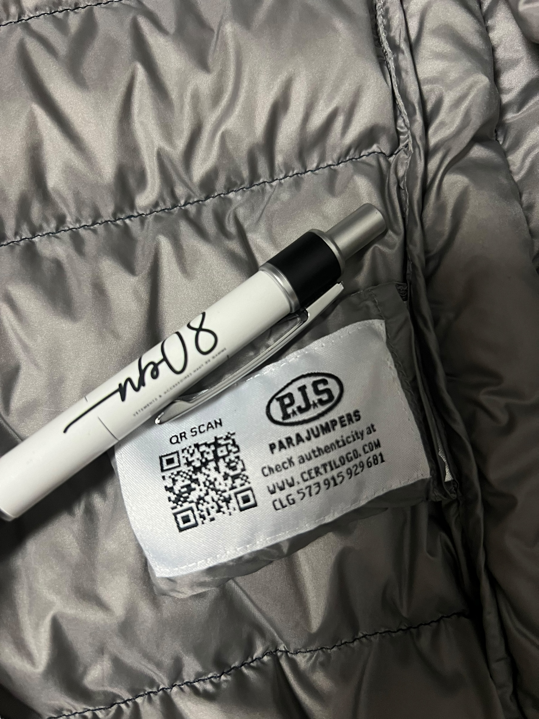 VESTE PARAJUMPERS SUPER LIGHT WEIGHT - NB08