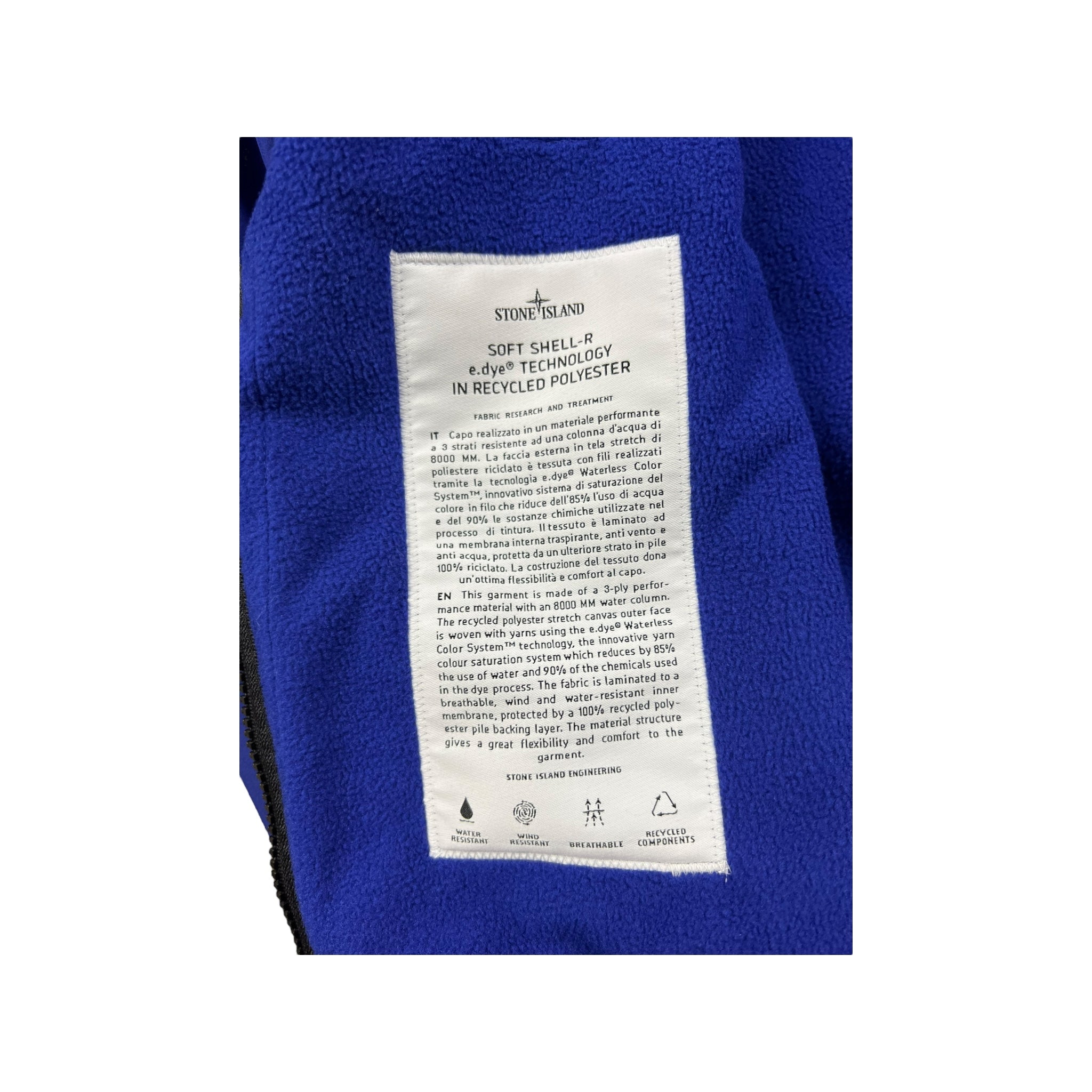 VESTE À CAPUCHE STONE ISLAND SOFT SHELL-R E.DYE TECHNOLOGY IN RECYCLED POLYESTER - NB08