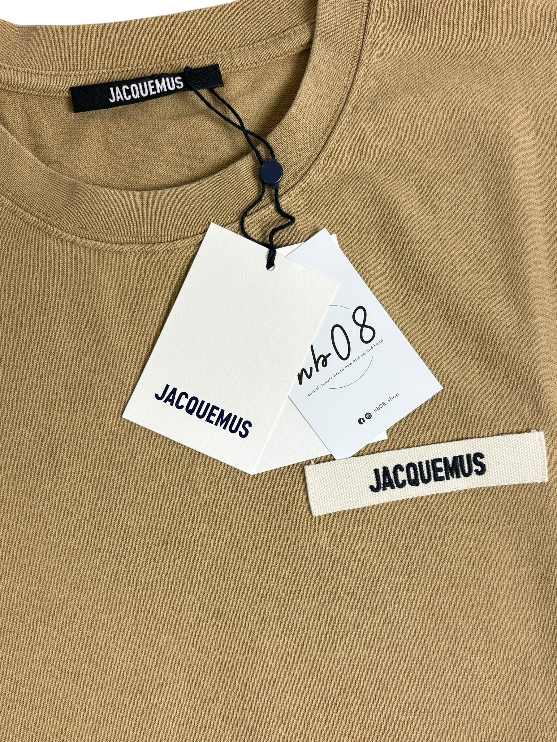 TEE-SHIRT JACQUEMUS GROS GRAIN - DARK BEIGE - NEUF - COLLECTION 2026