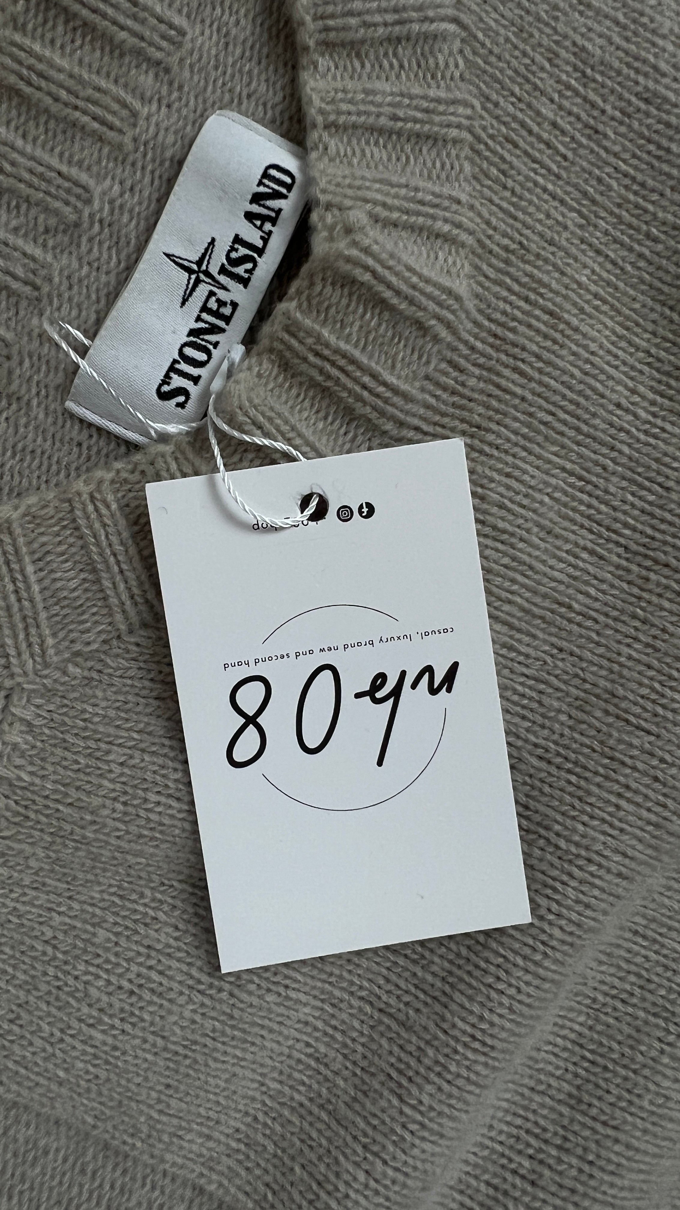 Pull en laine Stone Island crème taille S - logo et étiquette