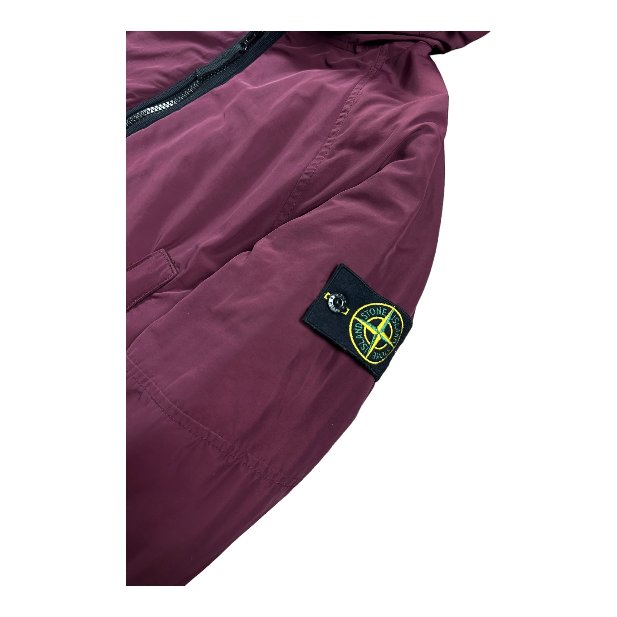VESTE À CAPUCHE STONE ISLAND MICRO REPS WITH PRIMALOFT INSULATION TECHNOLOGY - NB08