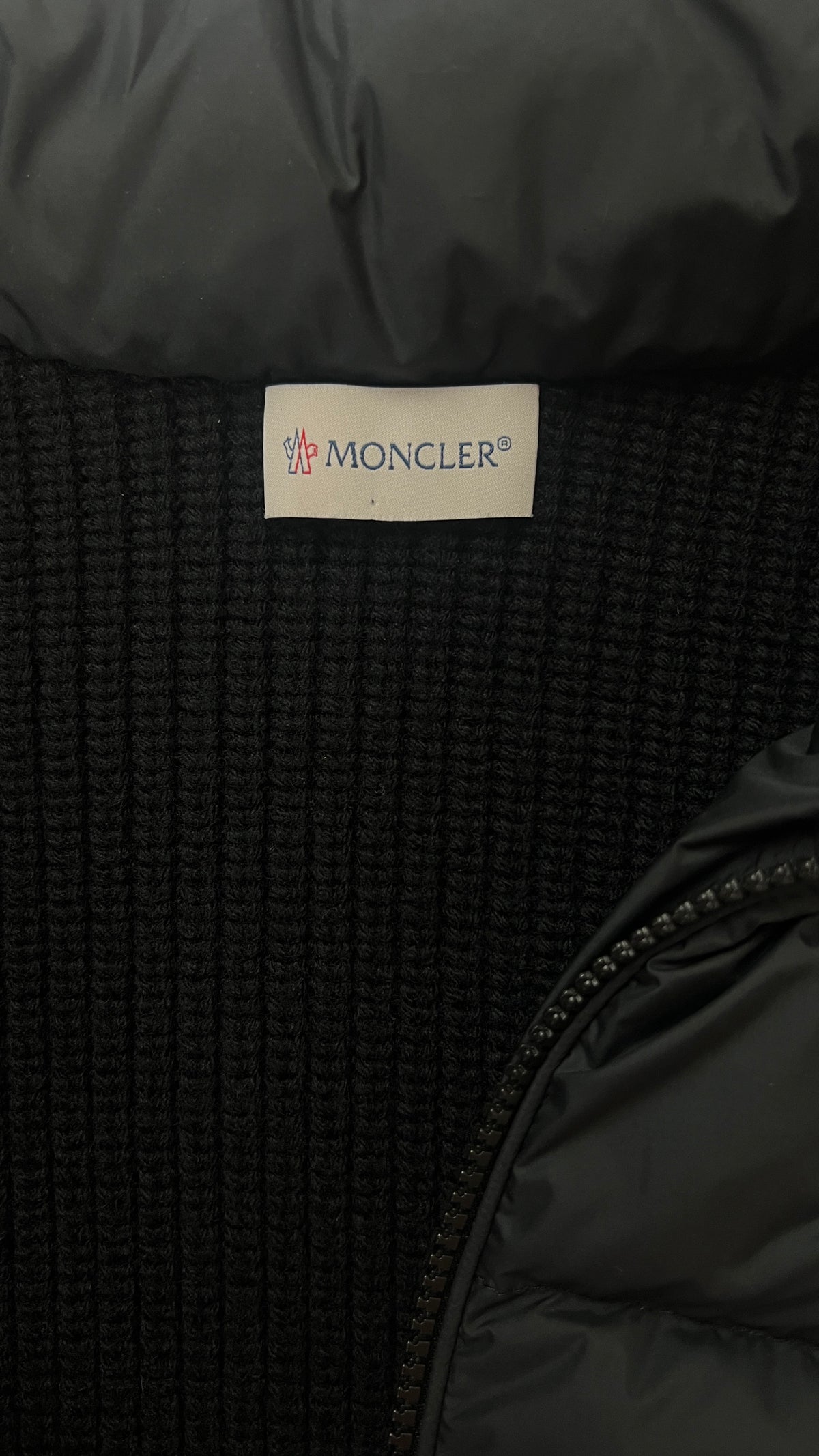 Cardigan Zippé Moncler Matelassé en Laine, Noir, Taille S — photographie complémentaire 4