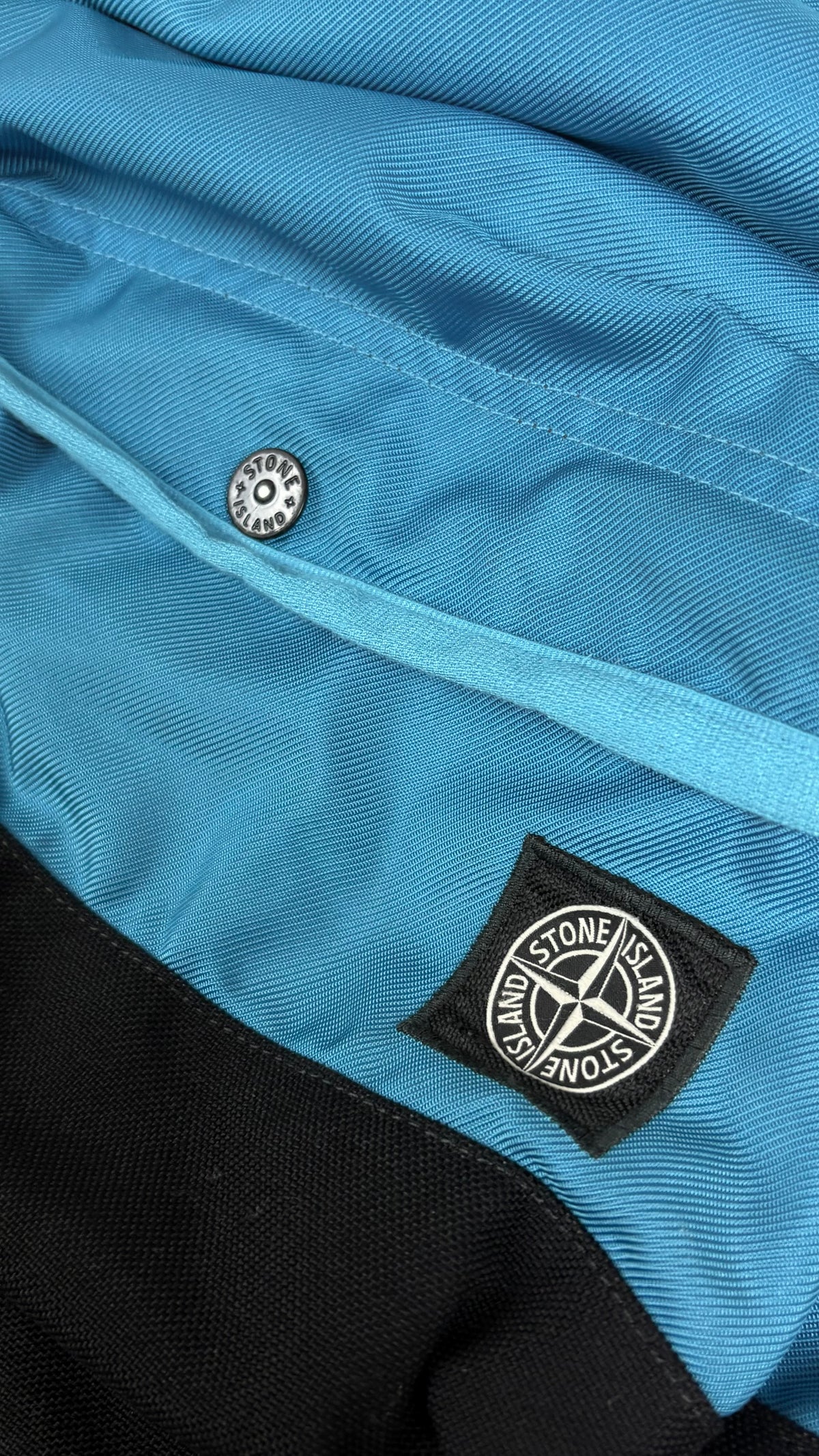 Sac à Dos Stone Island Nylon - Bleu et Noir - Taille UNI