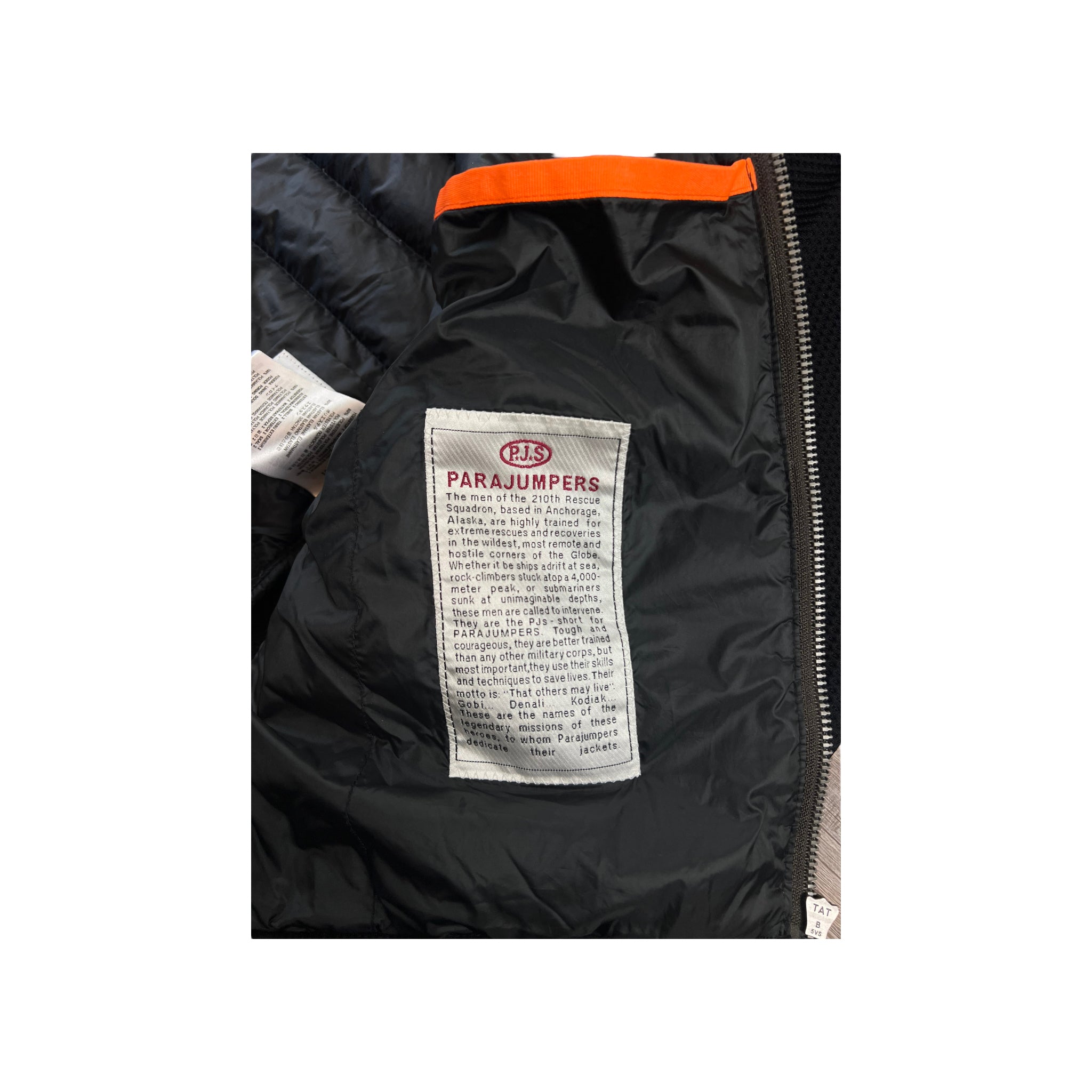 VESTE PARAJUMPERS - NB08