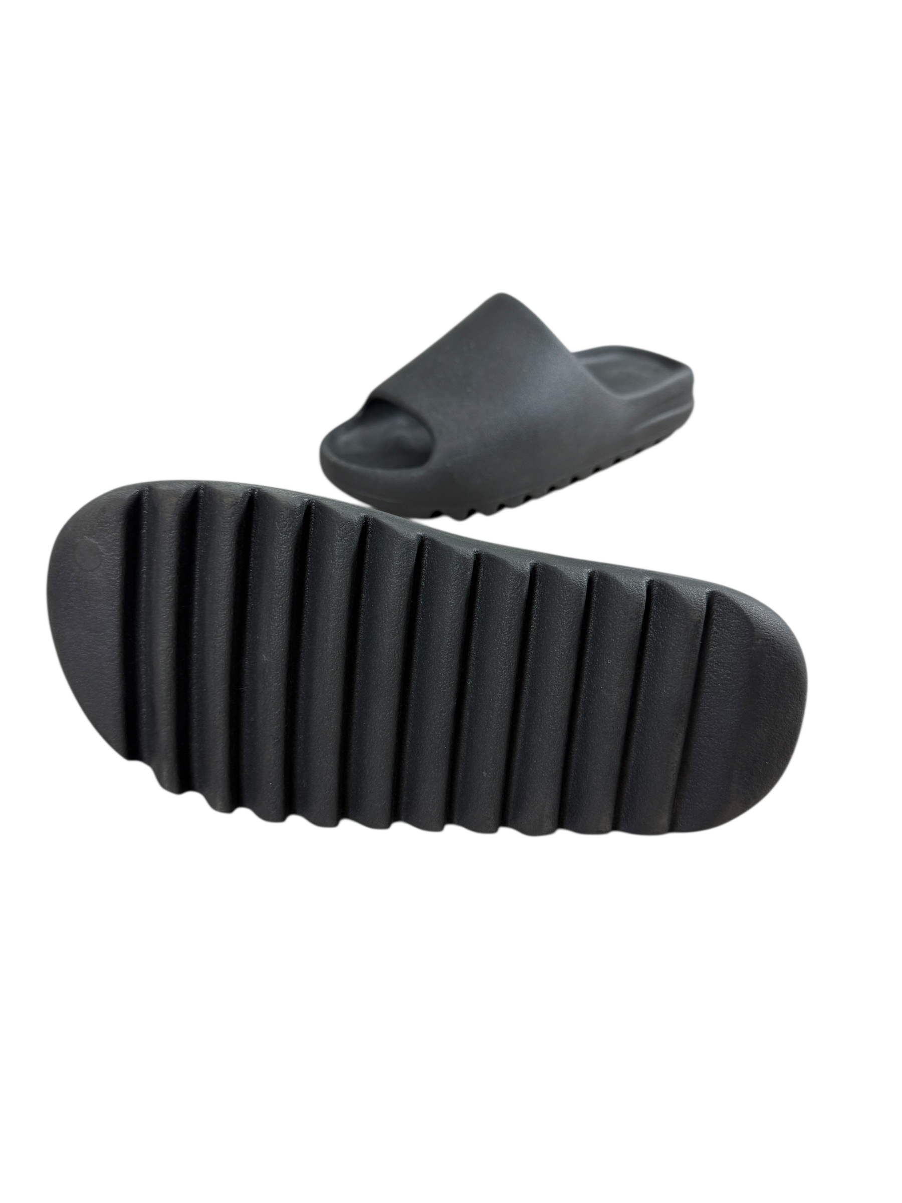 CLAQUETTE YEEZY SLIDE - NOIR - TAILLE 43
