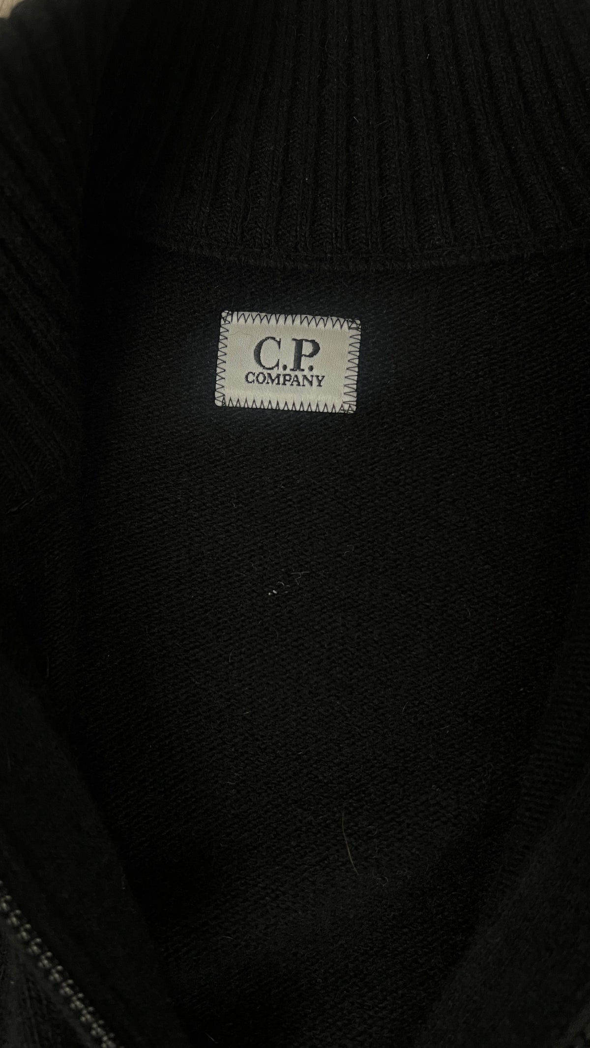 Pull Zippé C.P Company Lens en Laine, Noir, Taille 50 — photographie complémentaire 4
