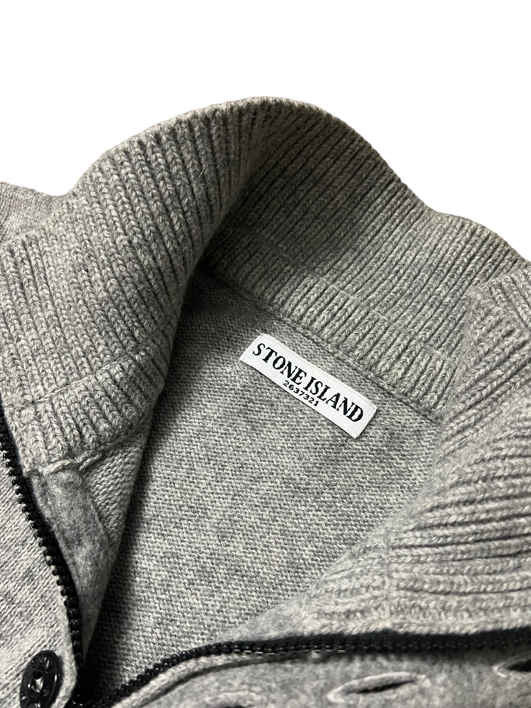 PULL ZIPPÉ STONE ISLAND - NB08