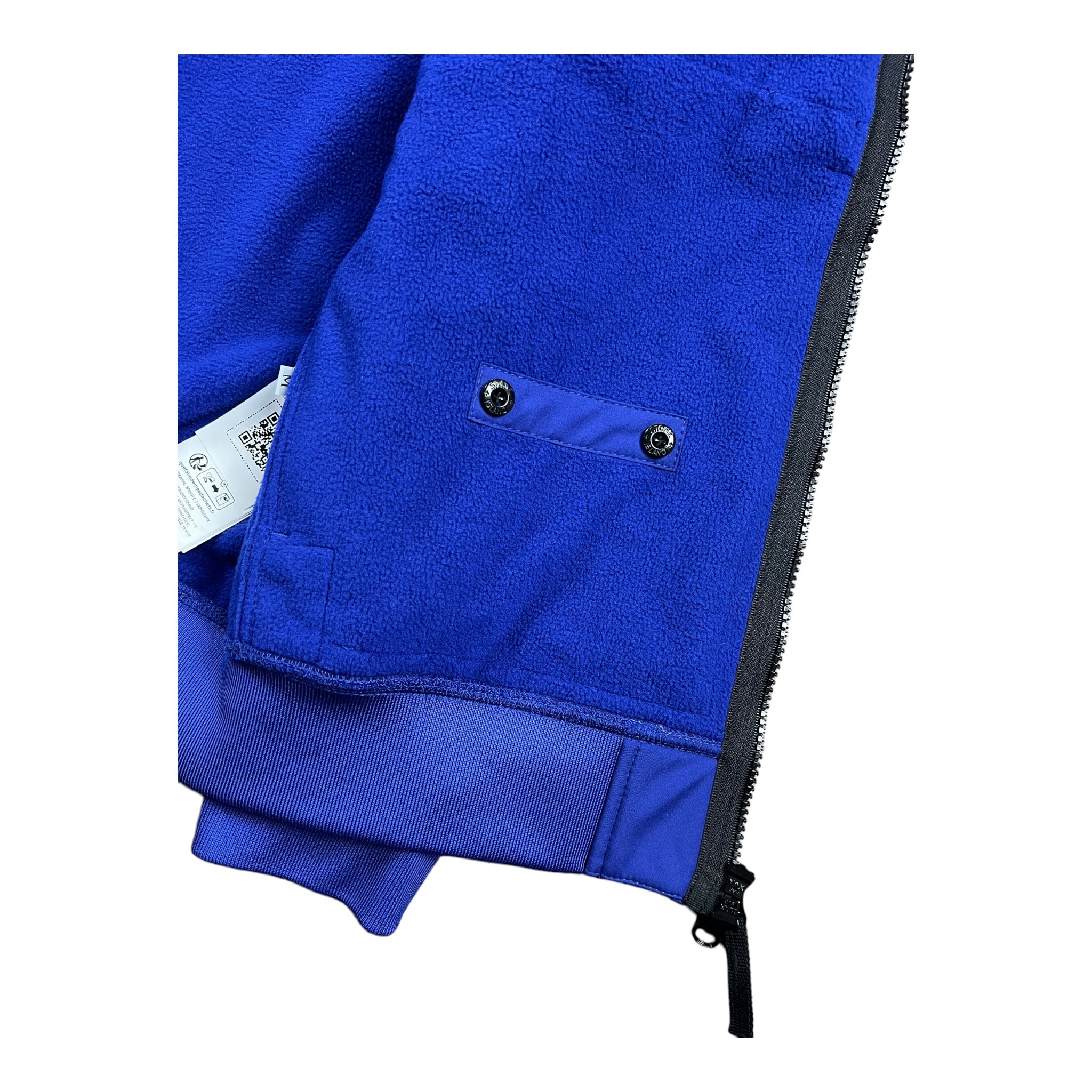 VESTE À CAPUCHE STONE ISLAND SOFT SHELL-R E.DYE TECHNOLOGY IN RECYCLED POLYESTER - NB08