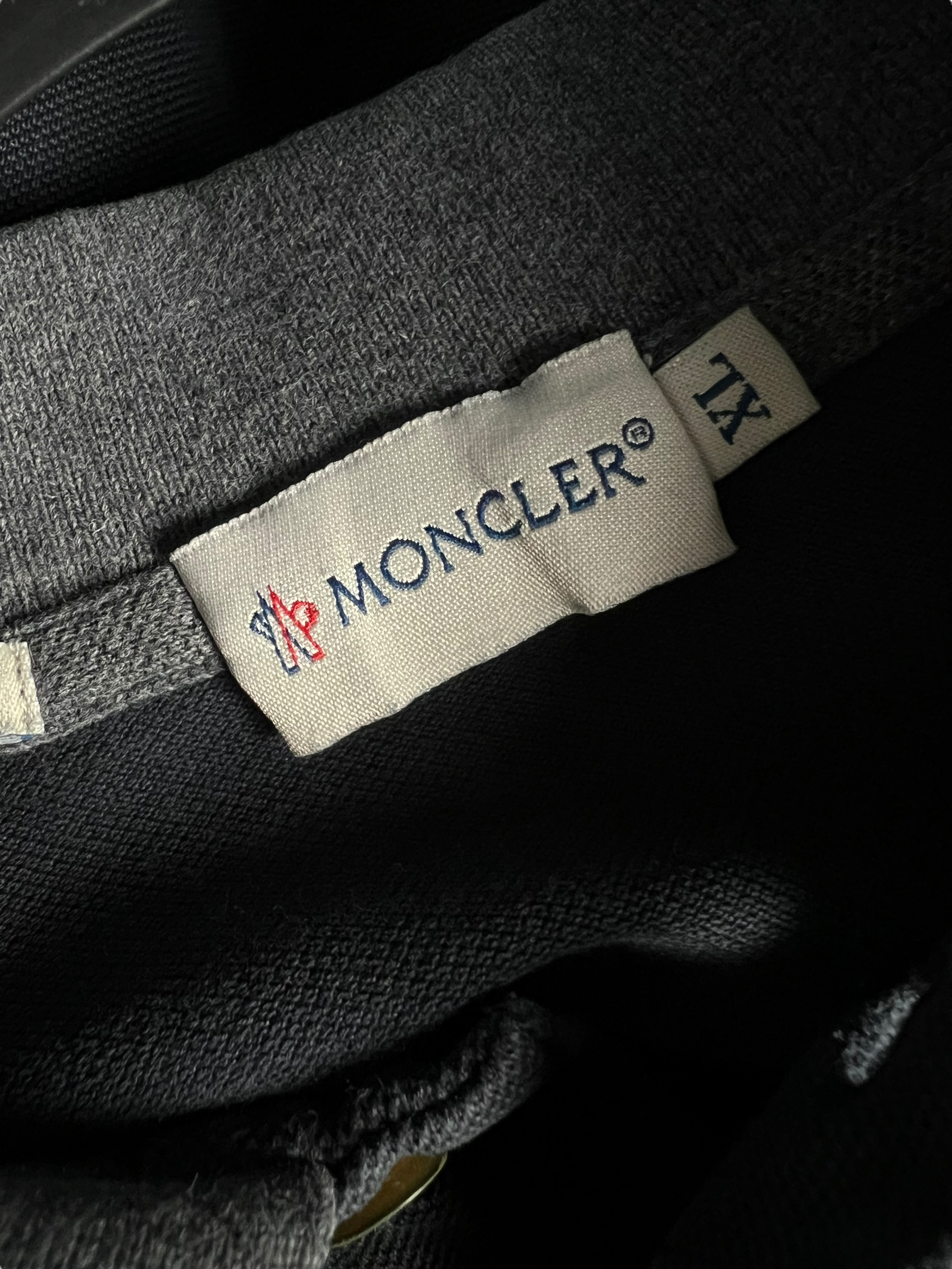 POLO MANCHE LONGUE MONCLER - NB08