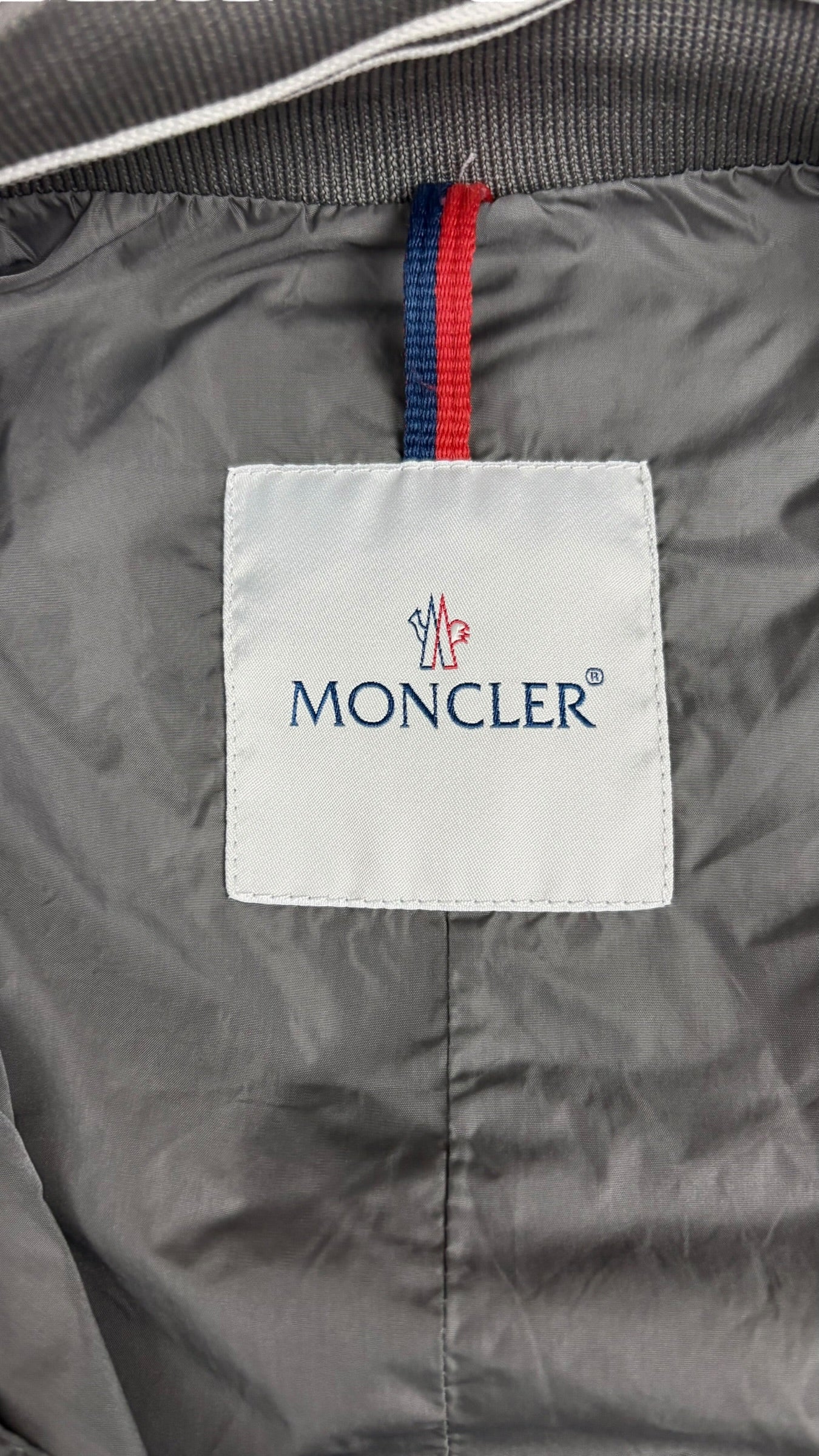 Veste Moncler nylon - Gris - Taille 4