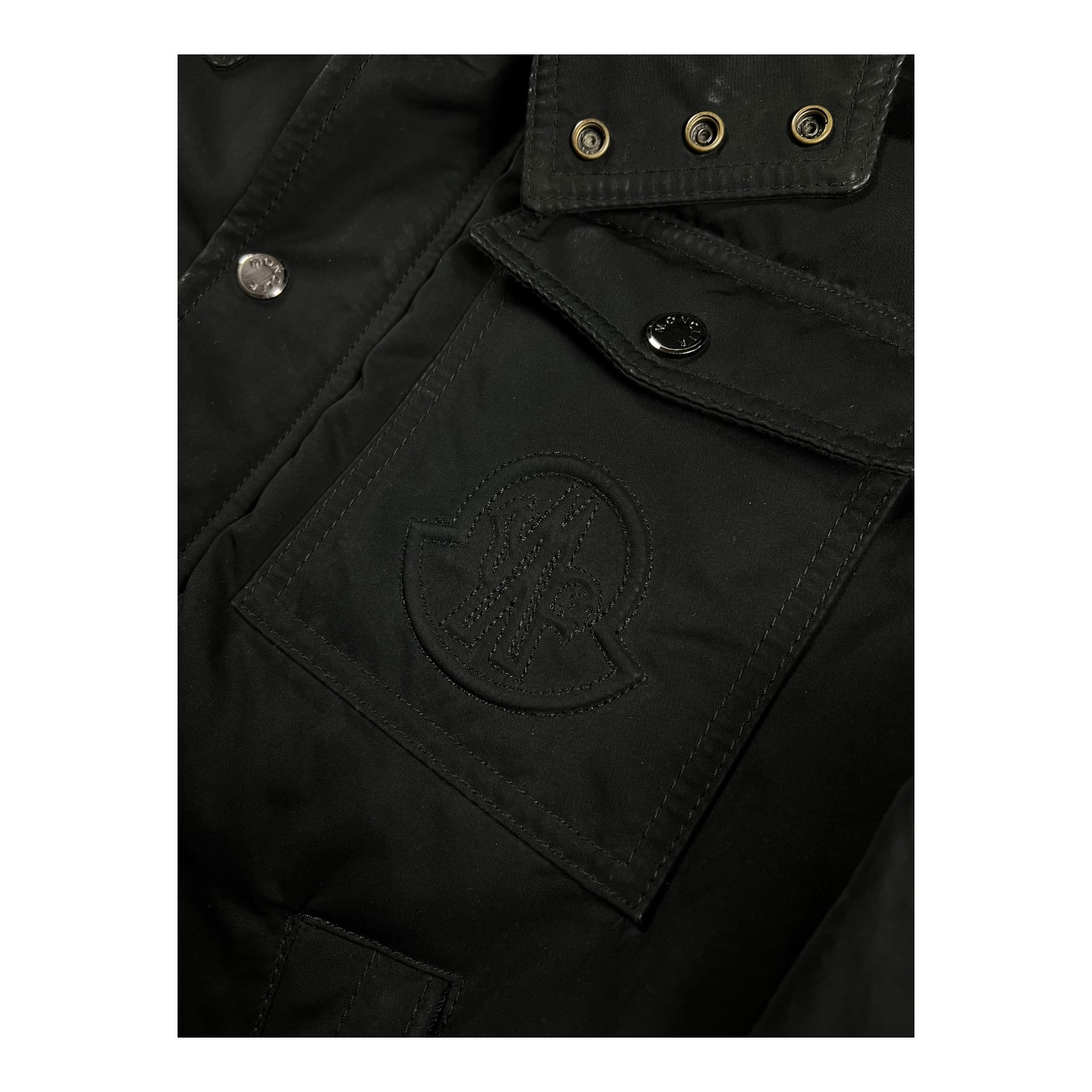 DOUDOUNE À CAPUCHE MONCLER - NB08