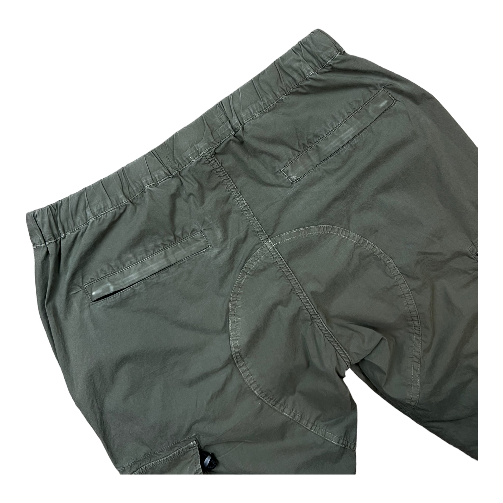 PANTALON CARGO PARACHUTE STONE ISLAND - NB08