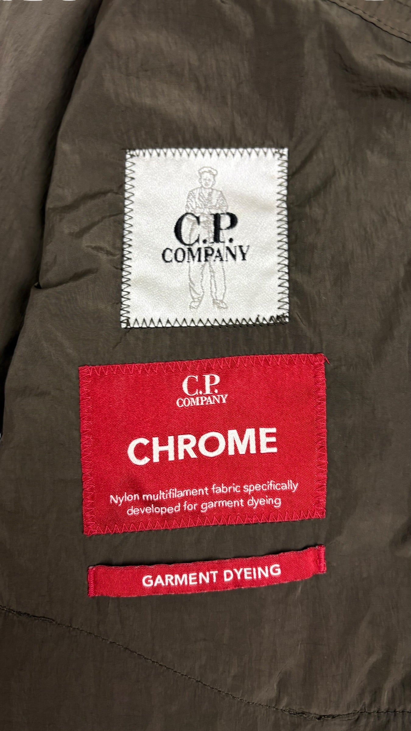 Veste C.P Company kaki taille S - Logo et étiquette