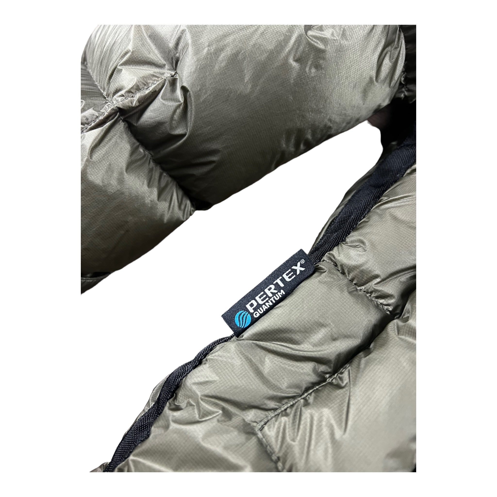 DOUDOUNE À CAPUCHE PARAJUMPERS - NB08