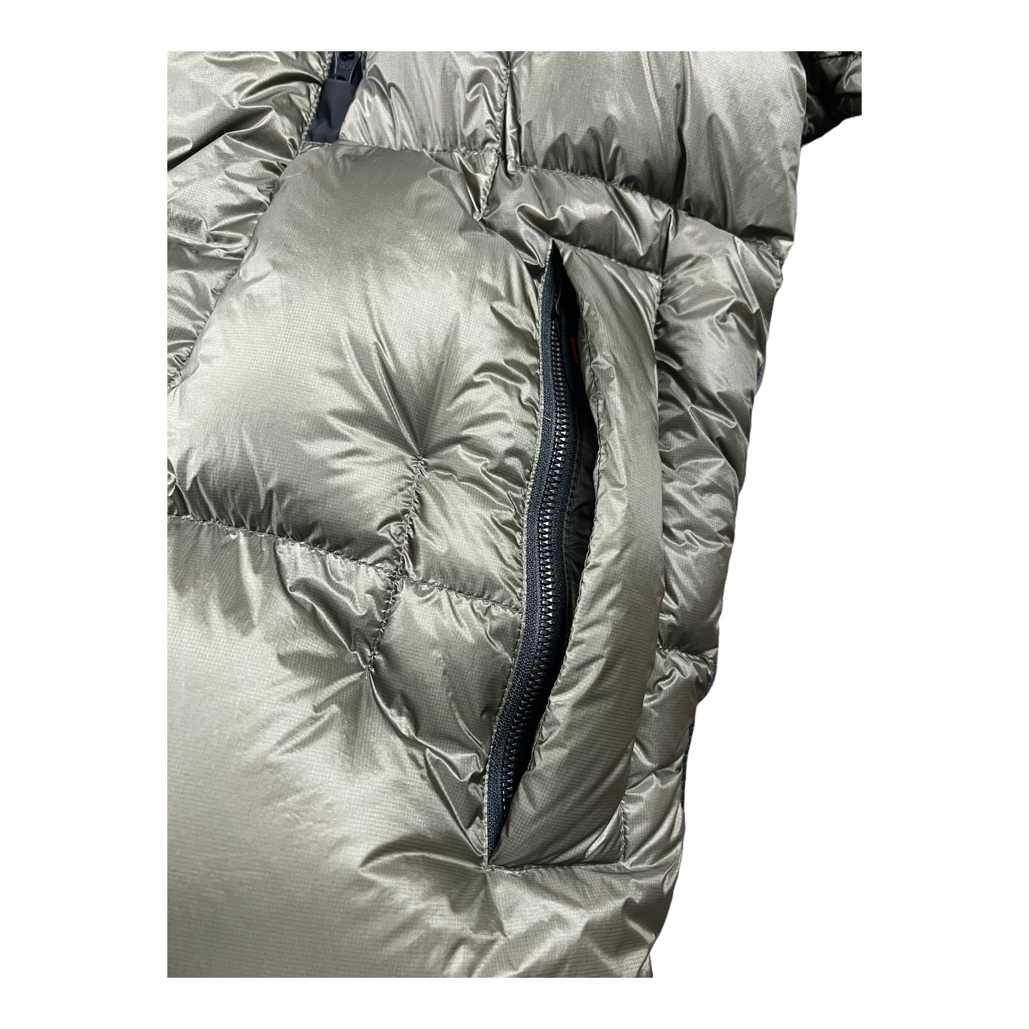 DOUDOUNE À CAPUCHE PARAJUMPERS - NB08