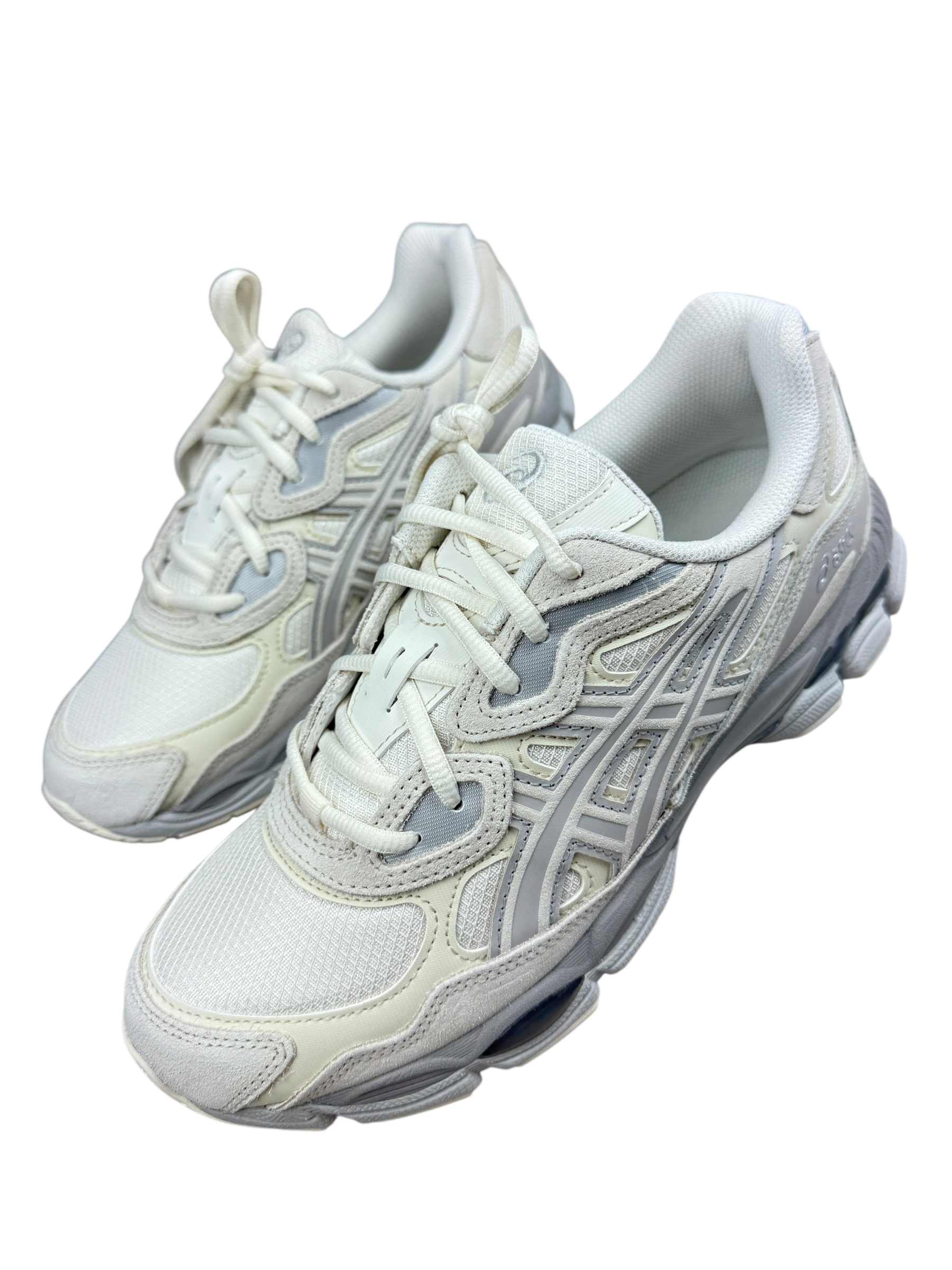 Sneakers Asics crème taille 41 1/2 - Vue de dos