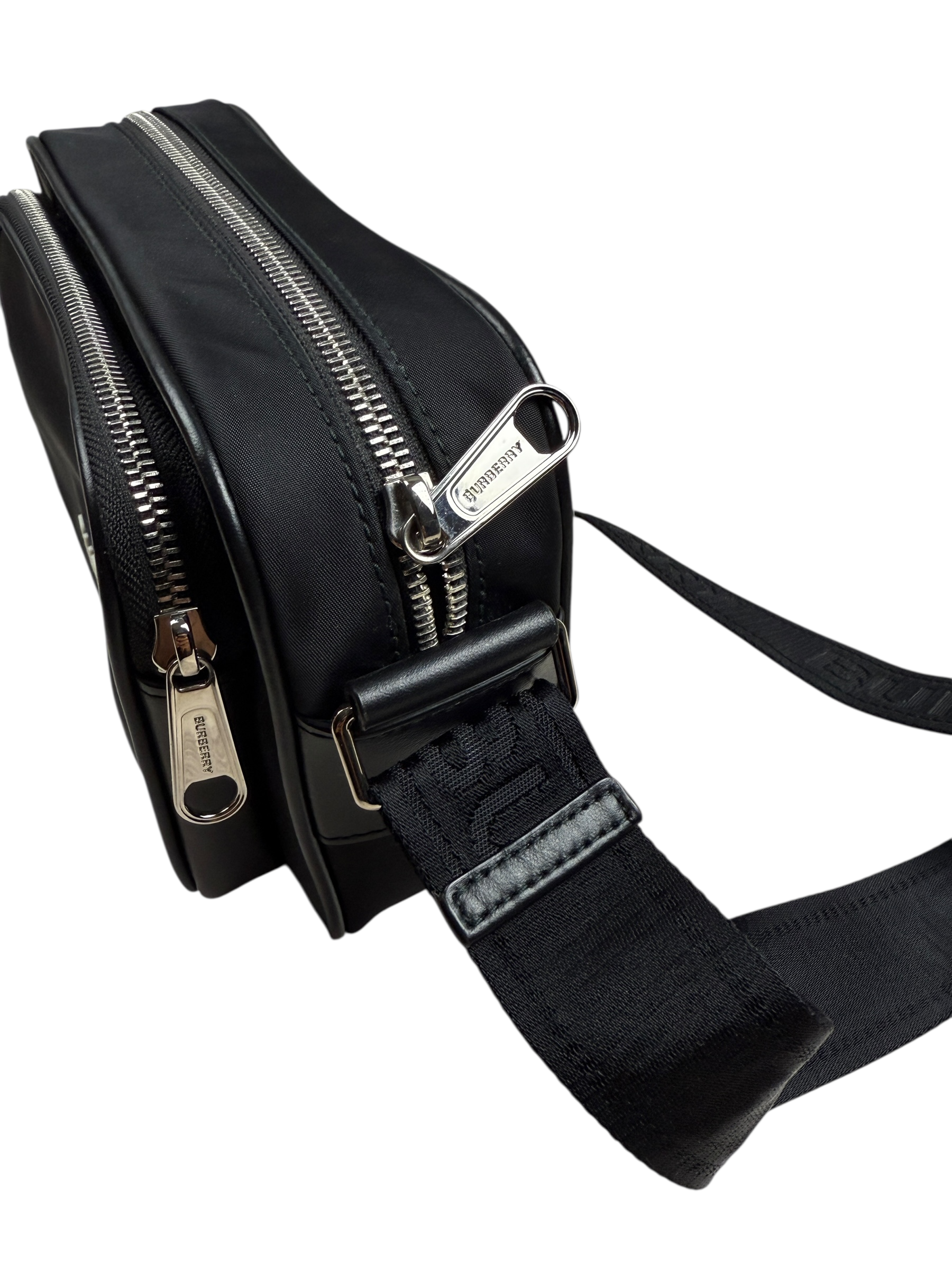 Sacoche Burberry noir taille UNI - Vue 6
