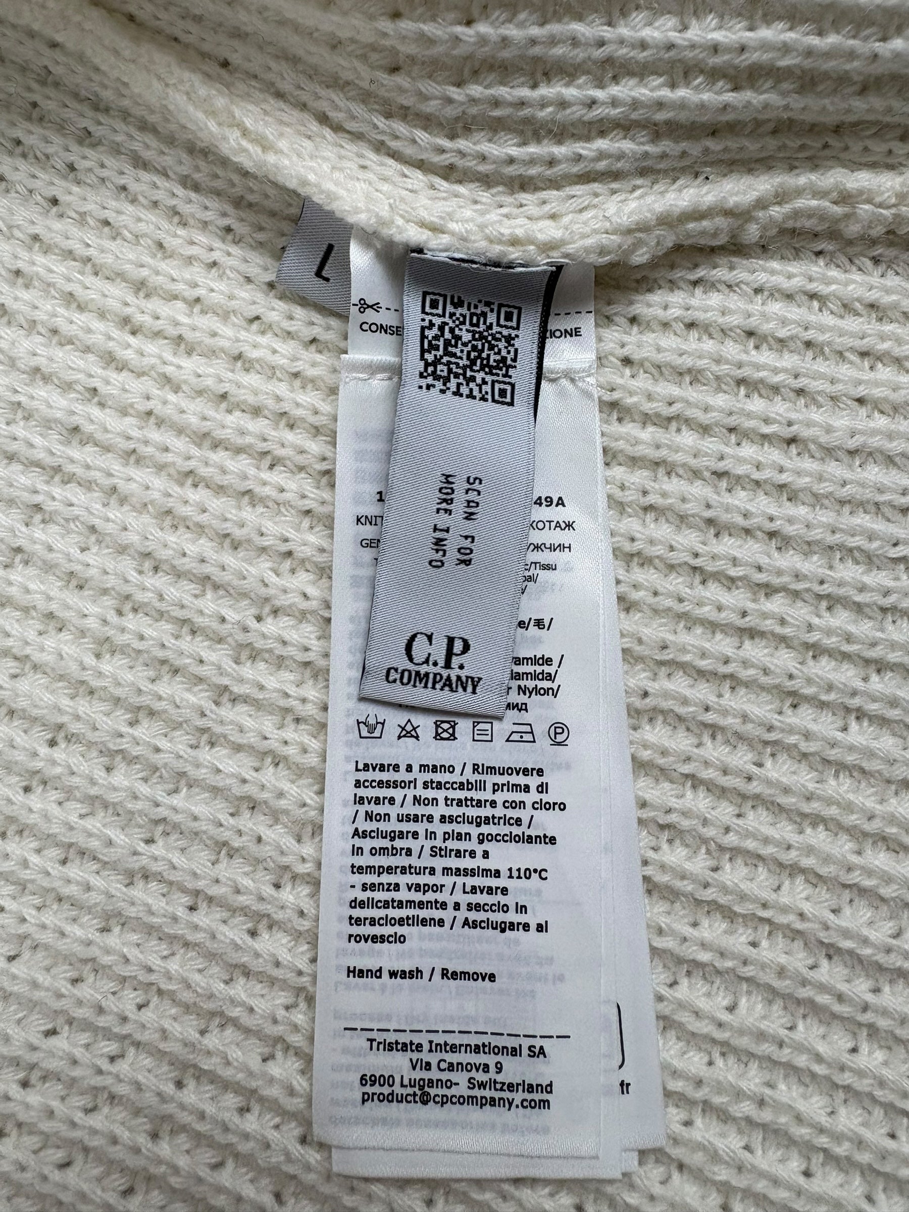Cardigan C.P Company crème taille L - Logo et étiquette