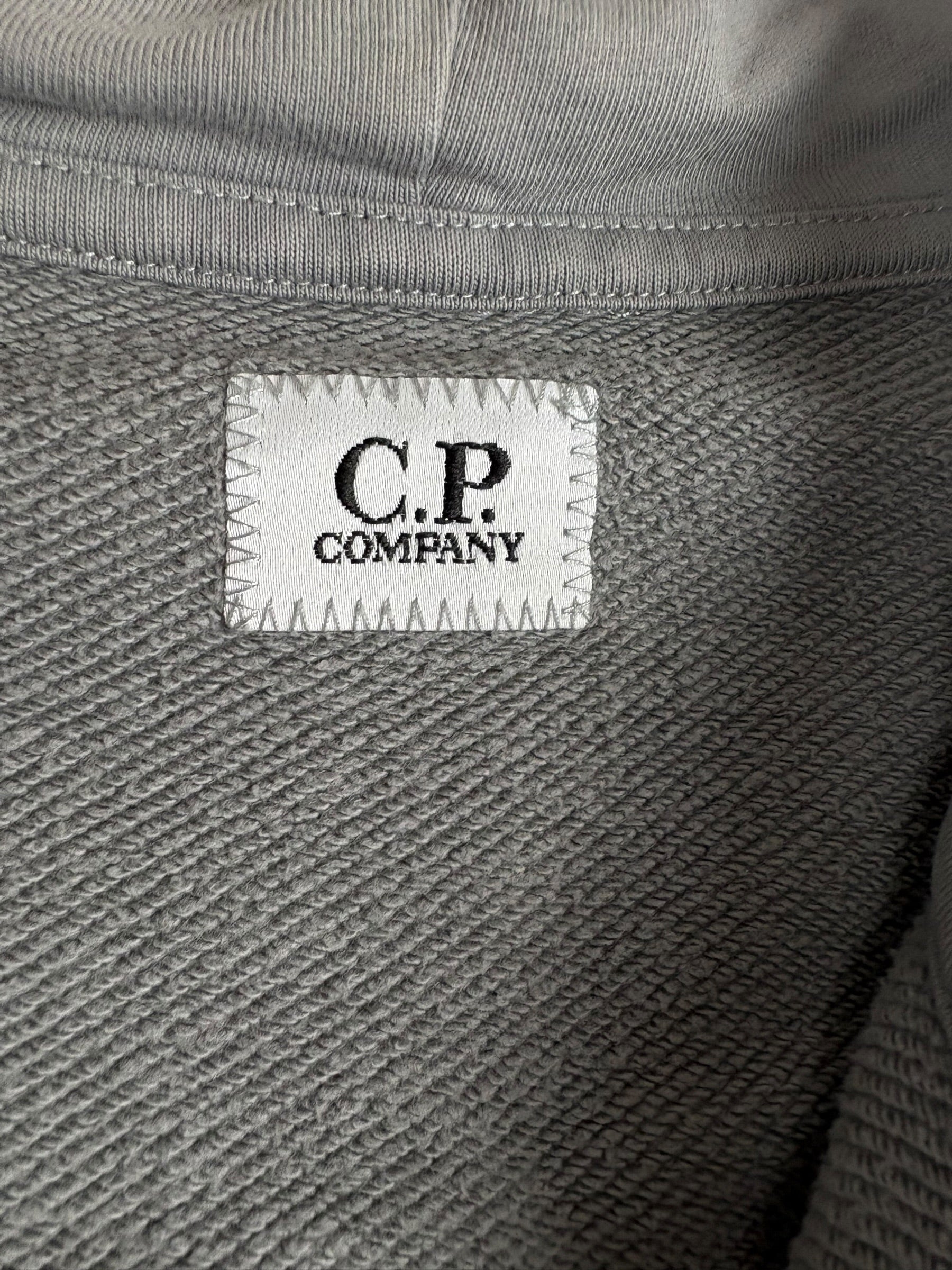 Gilet C.P Company gris taille L - Logo et étiquette