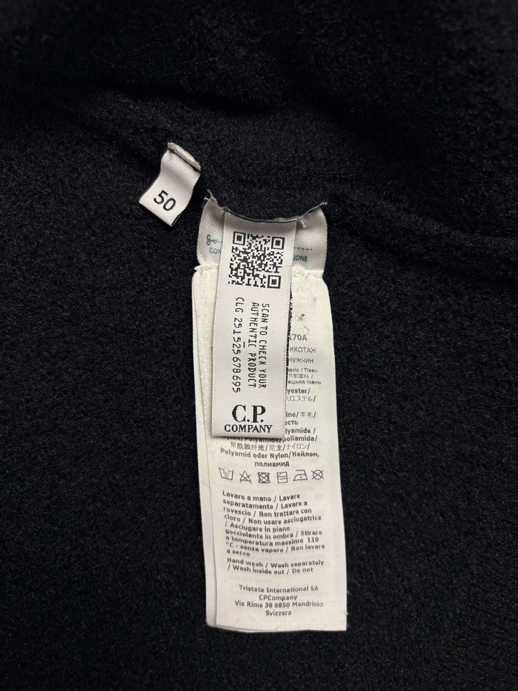 Gilet C.P Company noir taille 50 - Détail