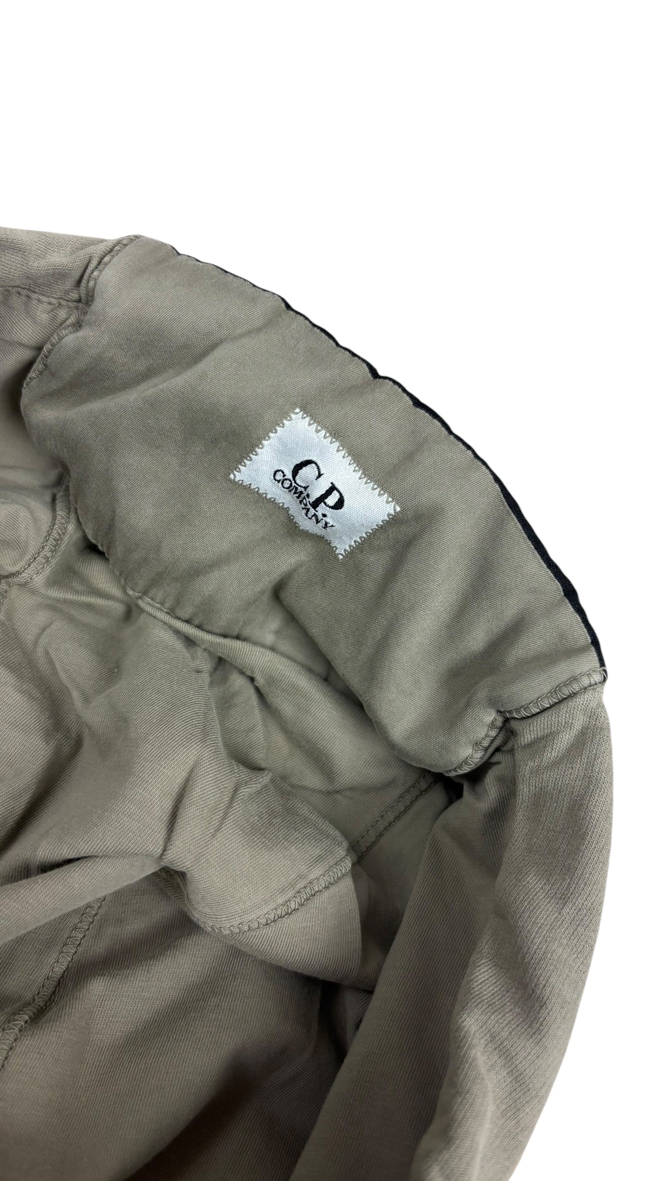 Hoodie C.P Company gris taille M - Logo et étiquette