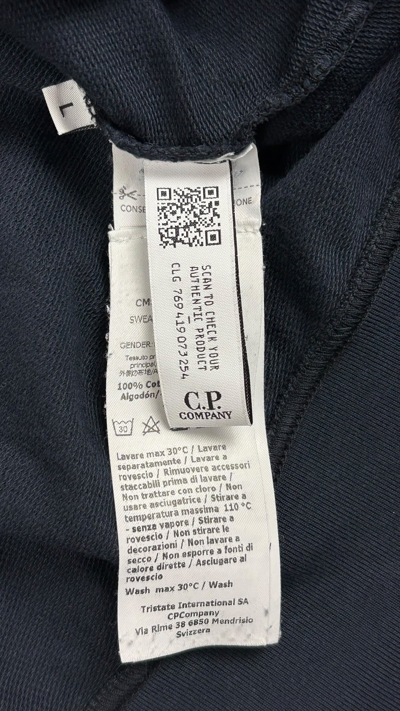 Pull C.P Company marine taille L - Logo et étiquette