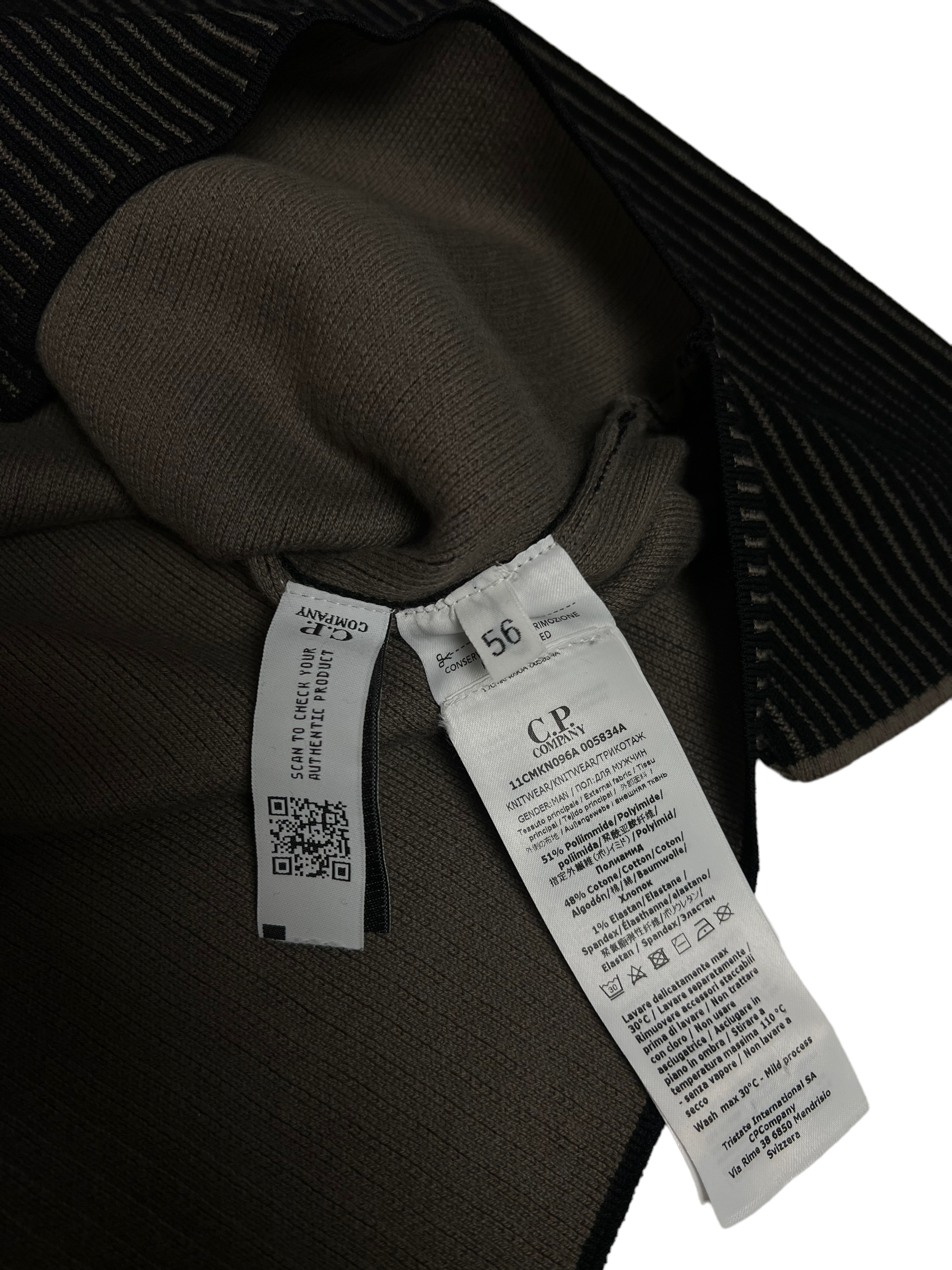 Pull C.P Company noir / marron taille XXL - Détail