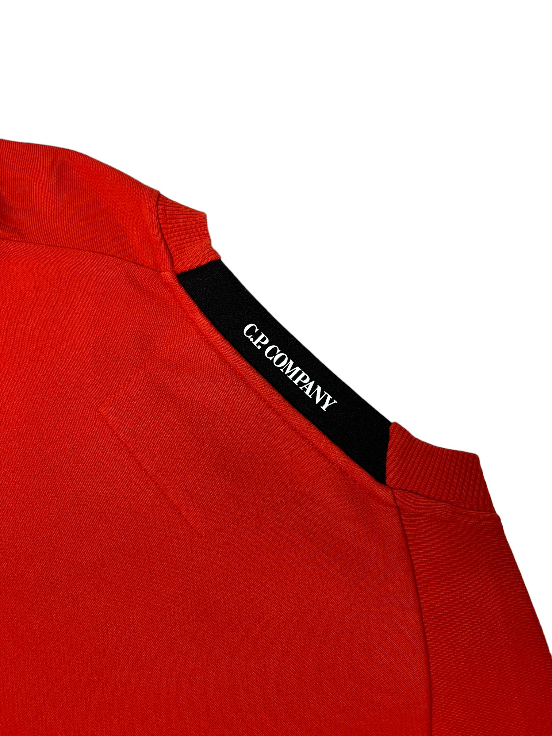 Pull C.P Company rouge taille M - Logo et étiquette