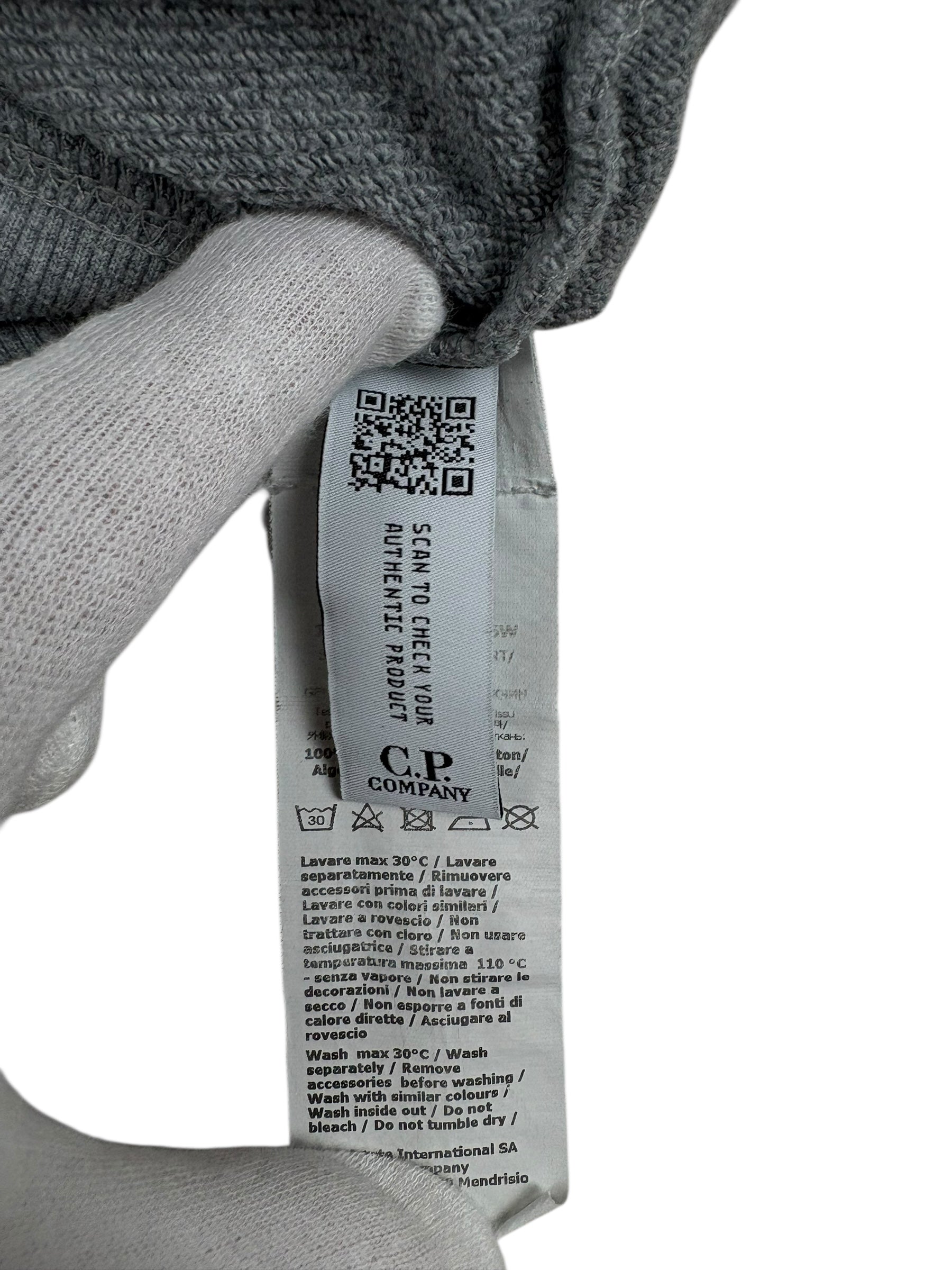 Sweat C.P Company gris taille M - Logo et étiquette