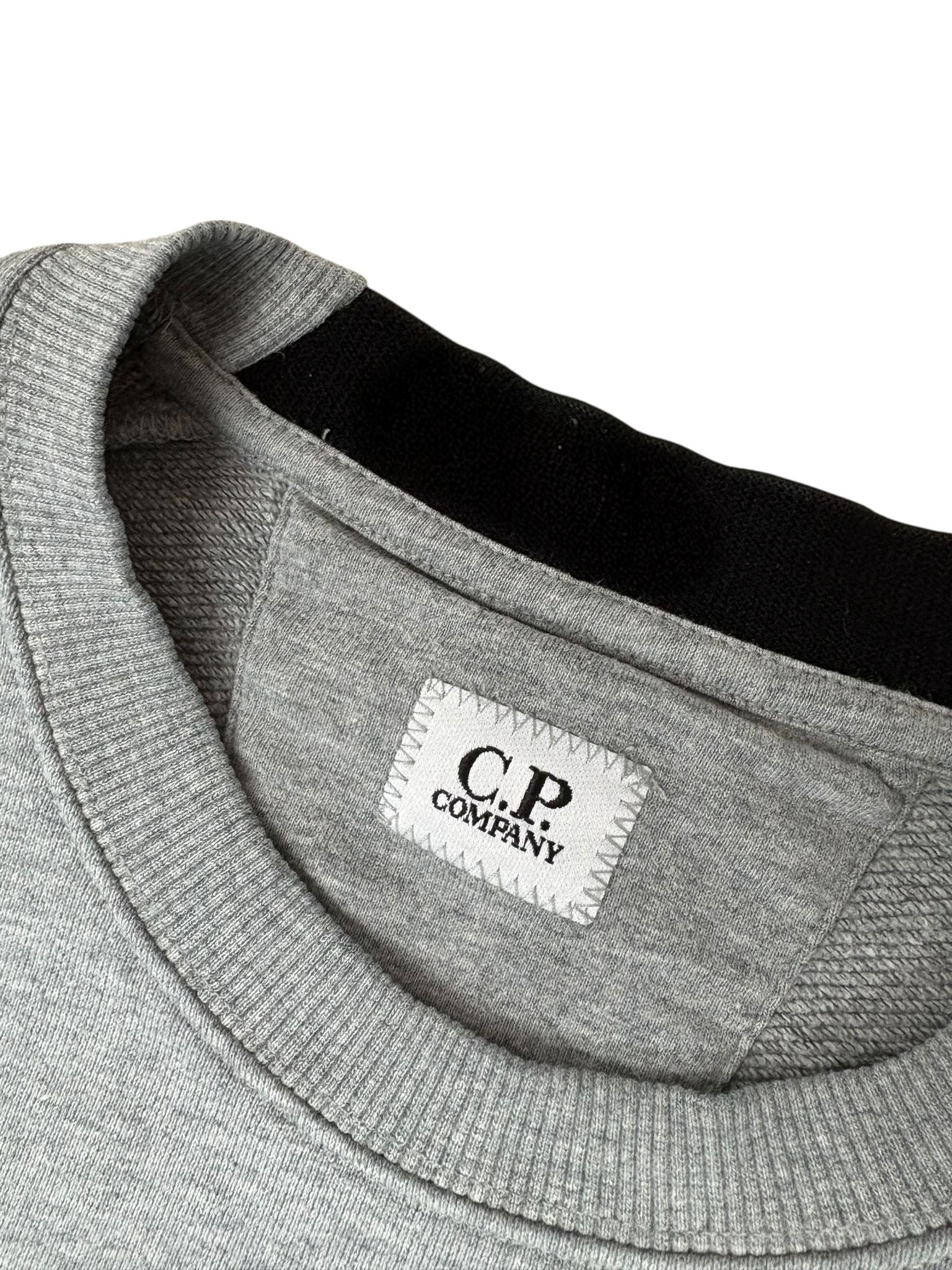 Sweat C.P Company gris taille XS - Détail