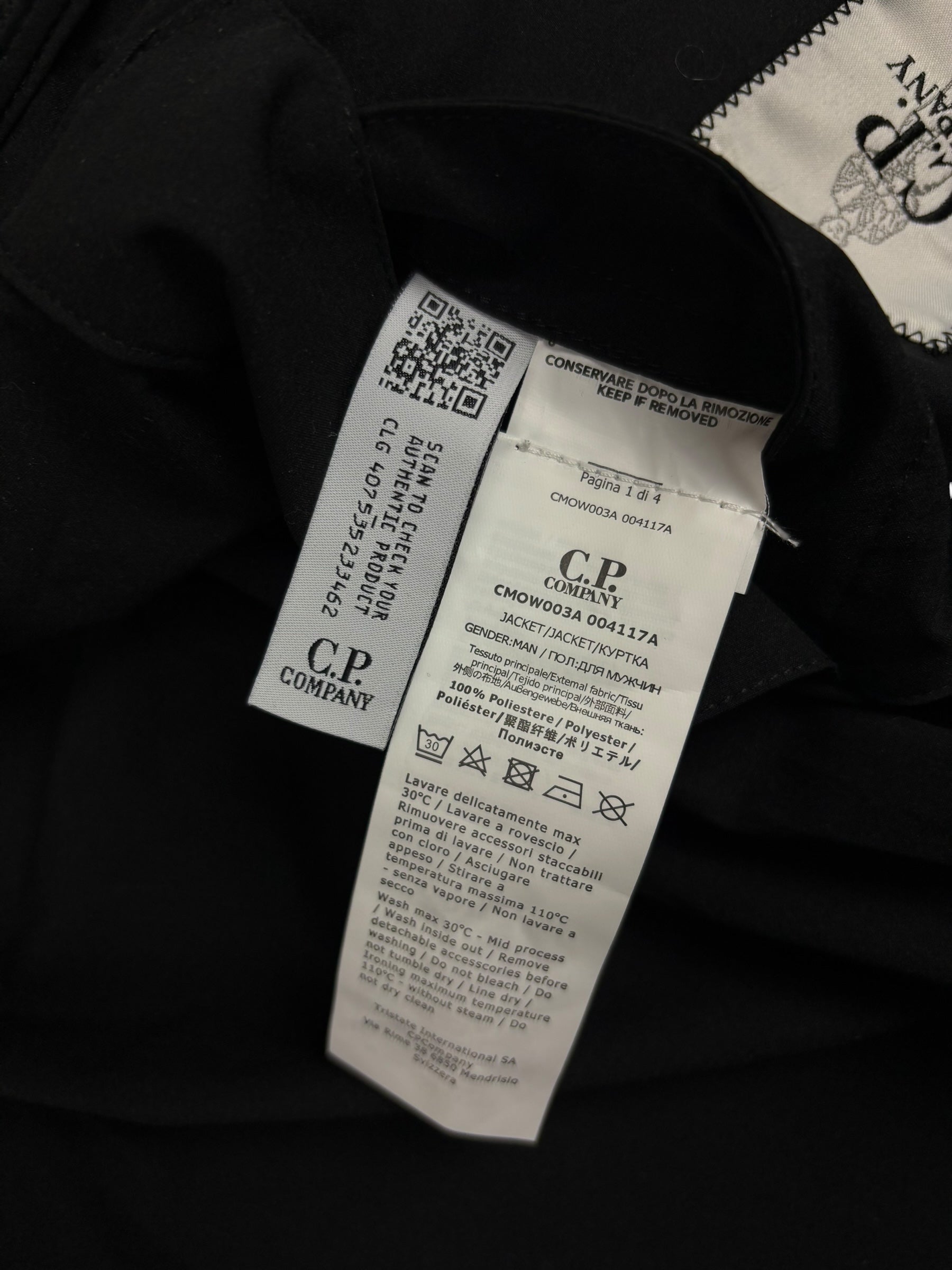 Veste C.P Company noir taille 50 - Logo et étiquette