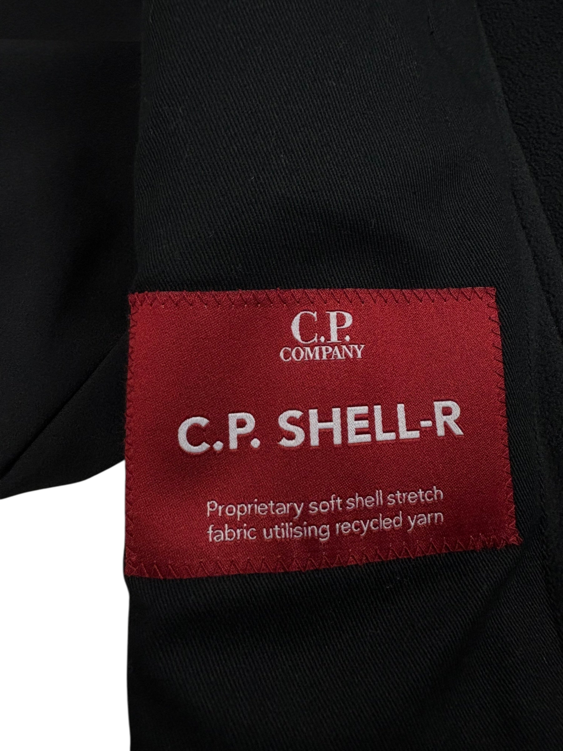 Veste C.P Company noir taille S - Logo et étiquette