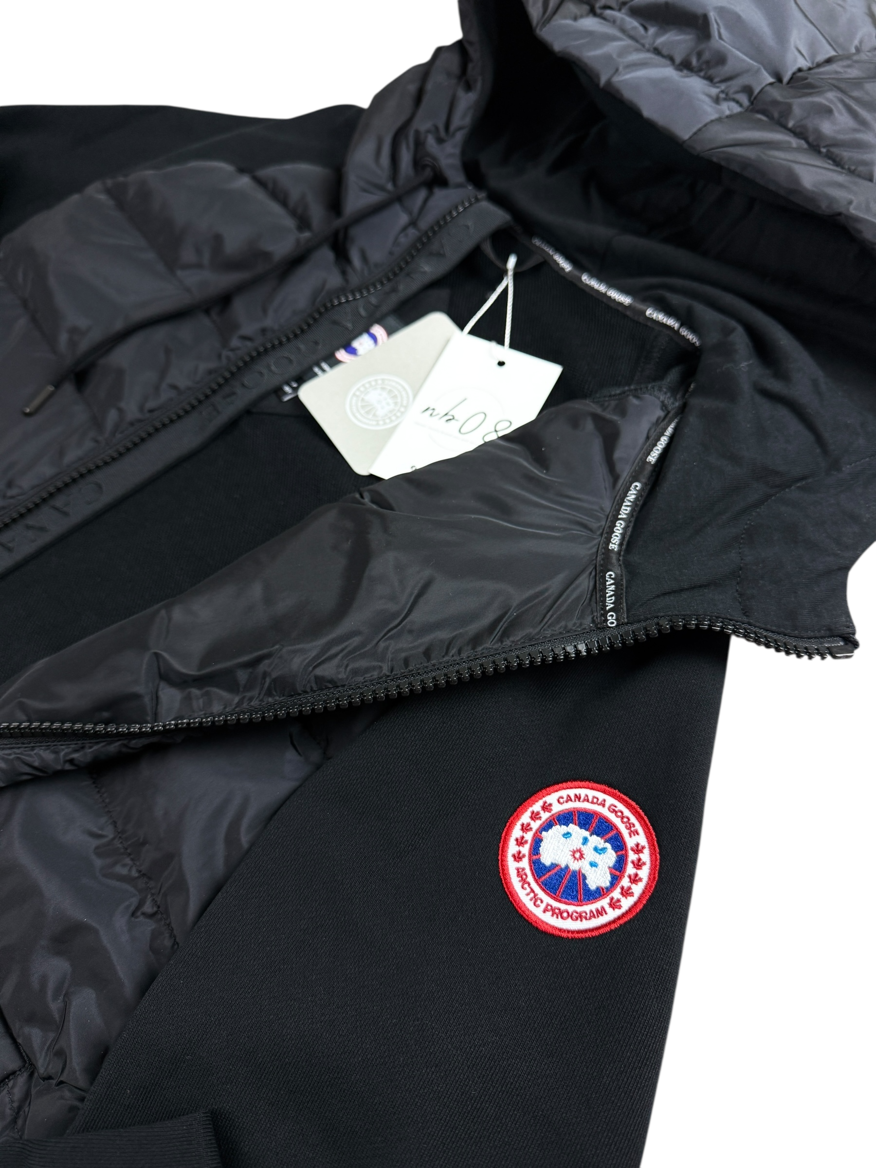 Cardigan Canada Goose noir taille S - Logo et étiquette