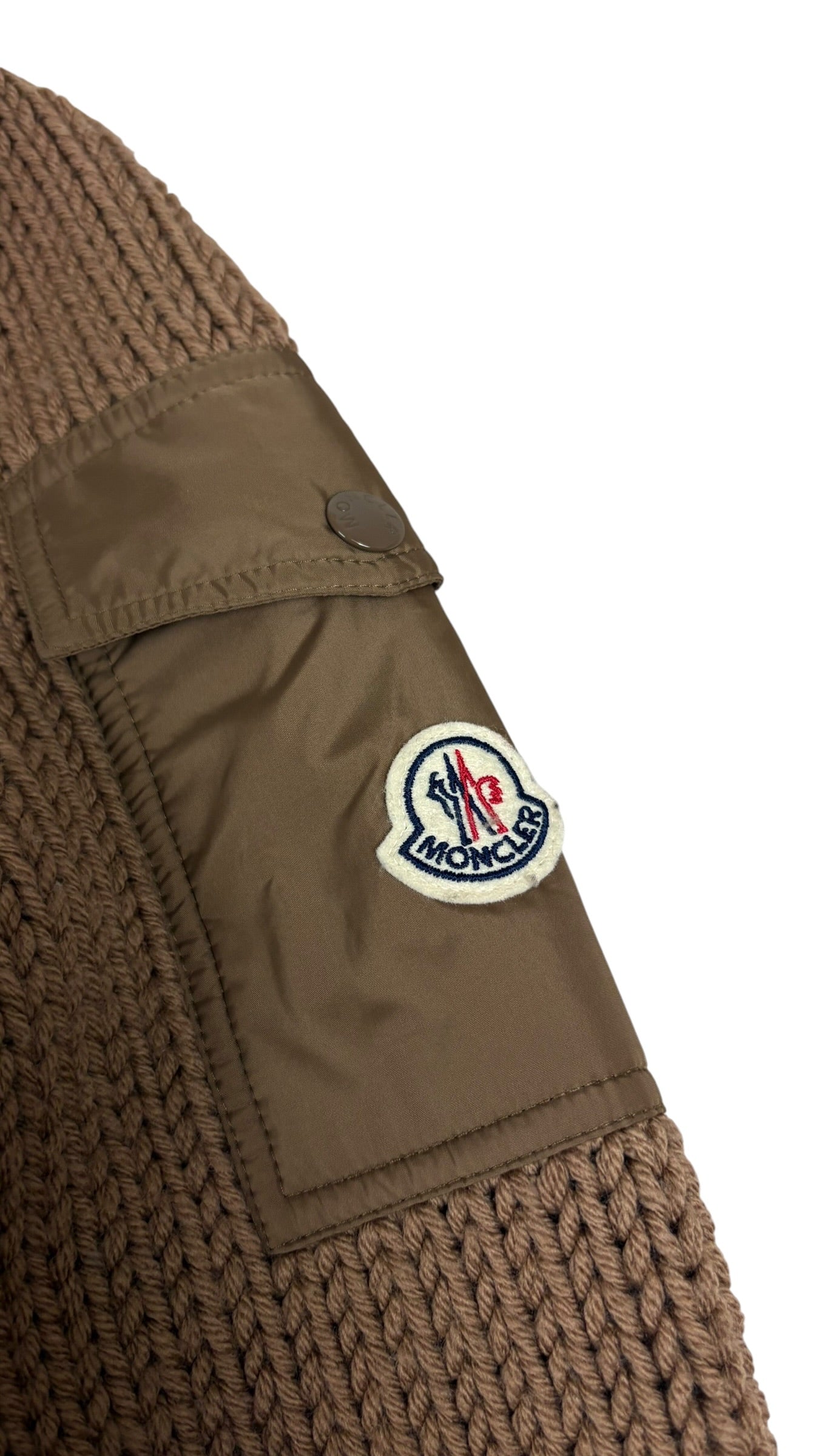 Cardigan Moncler zippé en laine matelassé camel taille L neuf - vue 2/5