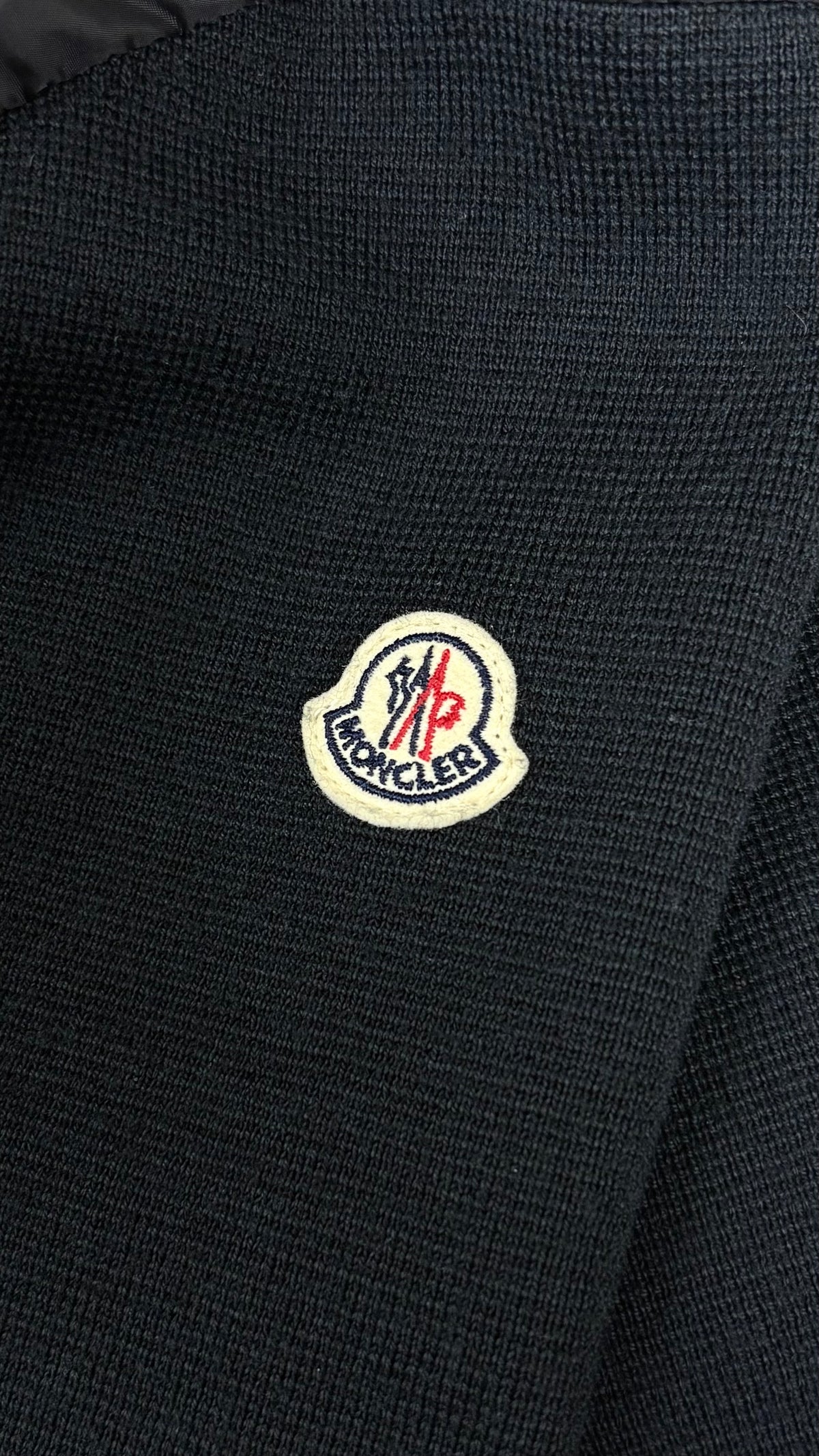 Cardigan Zippé Moncler Hybride Noir Taille L – photo complémentaire 2 – NB08 Shop