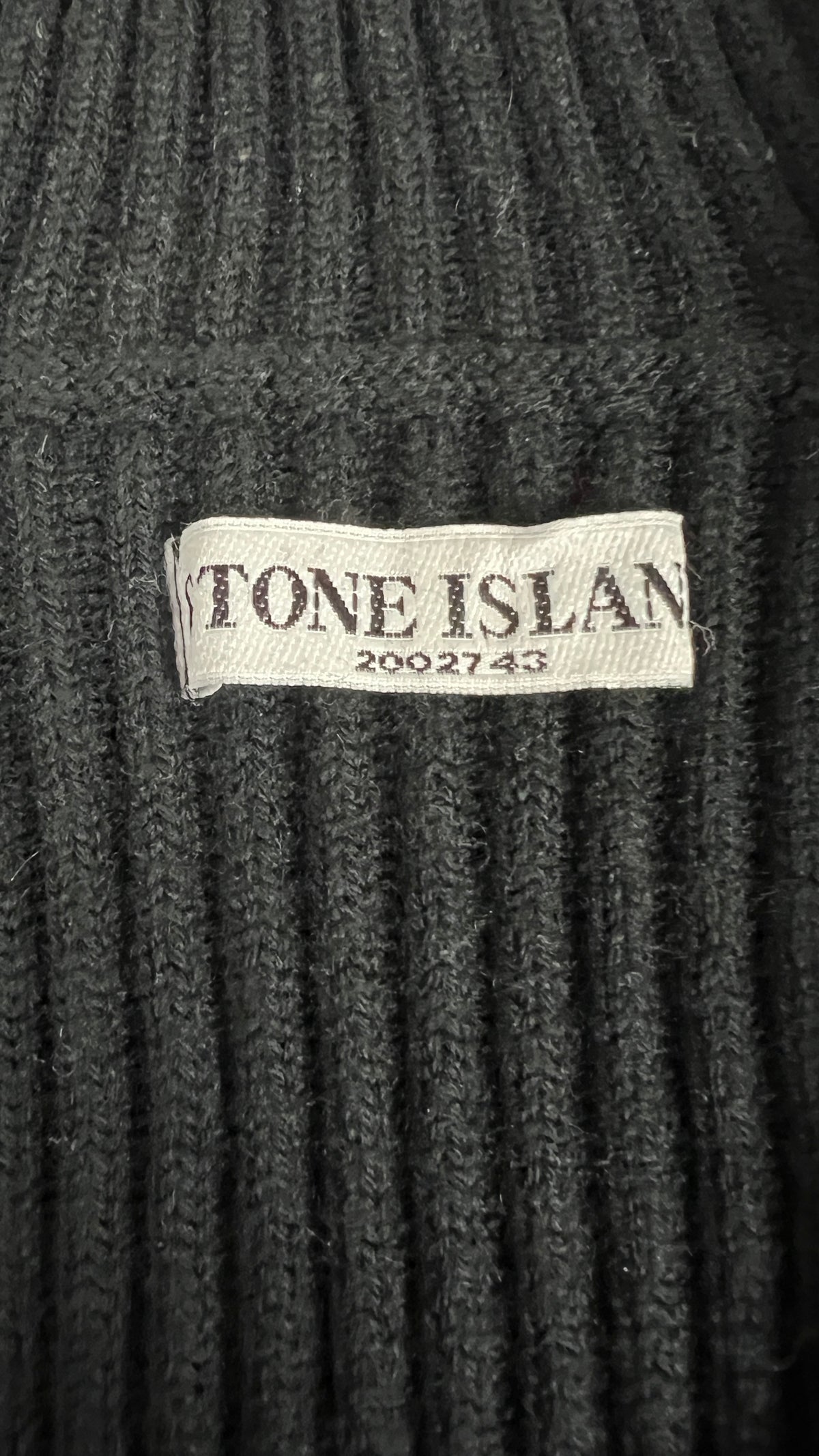 Cardigan Zippé Stone Island Vintage en Laine Côtelée noir, taille XL – photo complémentaire 1 – NB08 Shop
