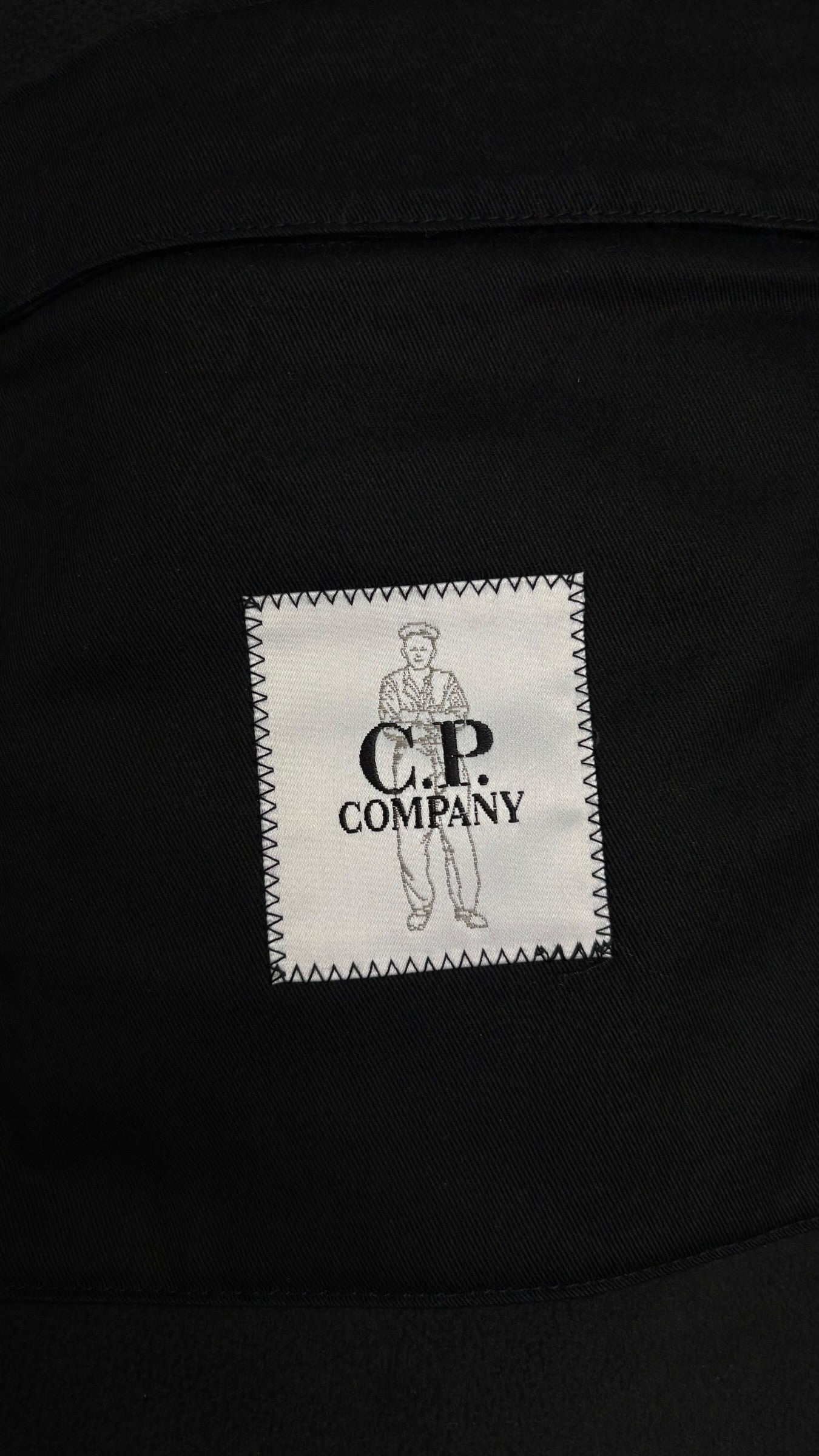 Veste C.P Company Shell-R noir neuf Collection 2026 - vue 4/7