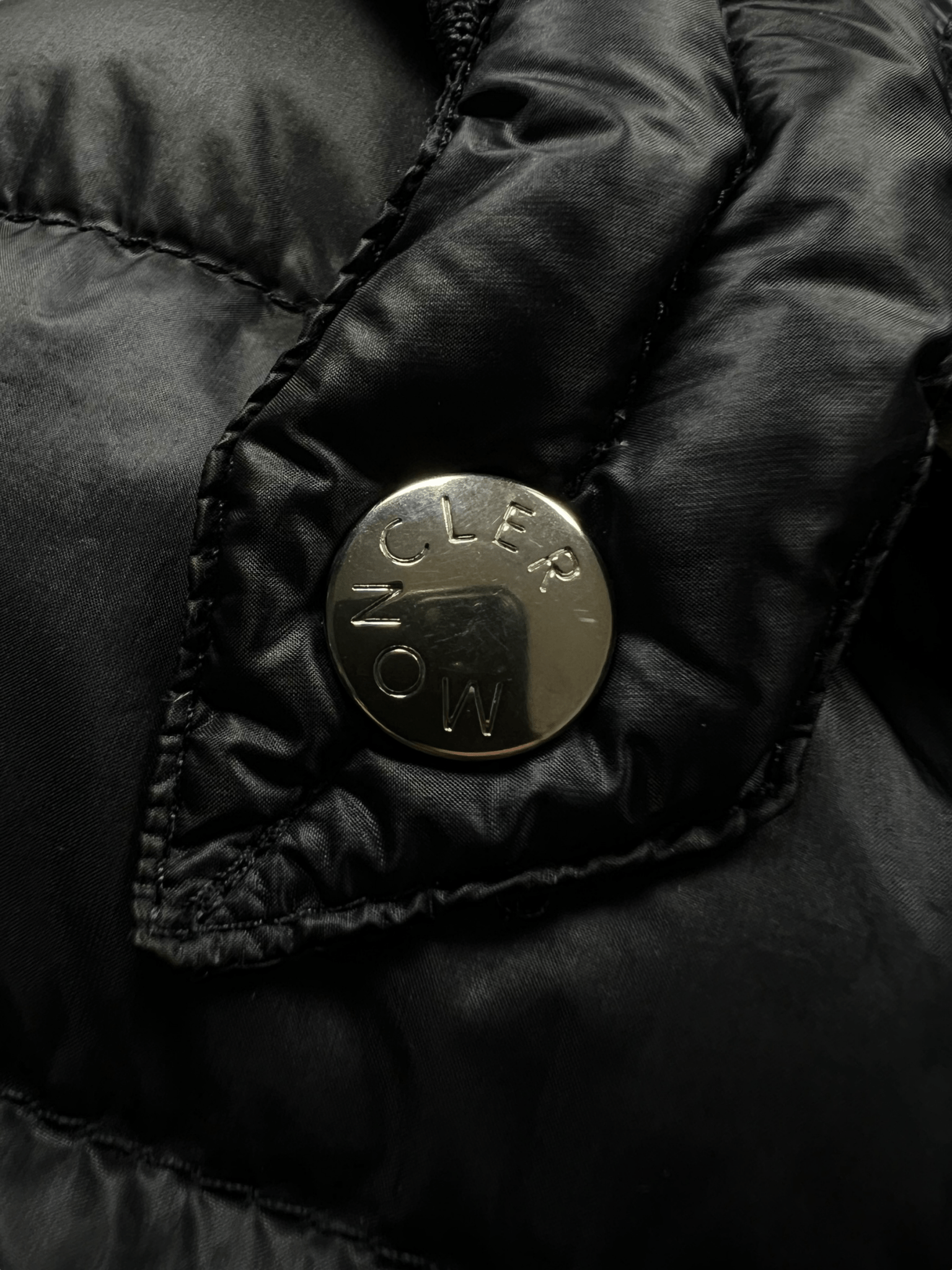 DOUDOUNE MONCLER GARIN - NB08 SHOP