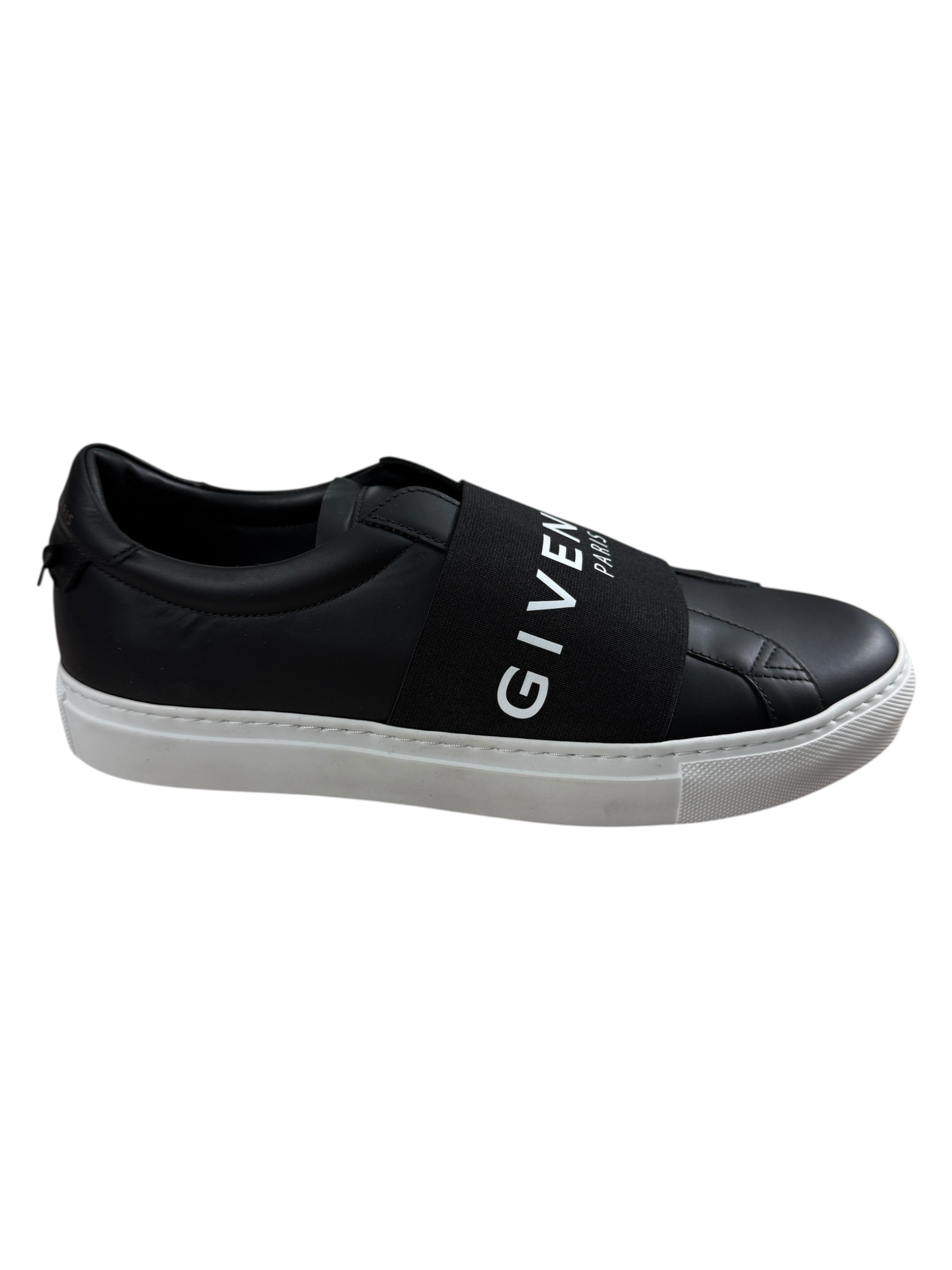 Sneakers Givenchy noir taille 40 - Vue de face