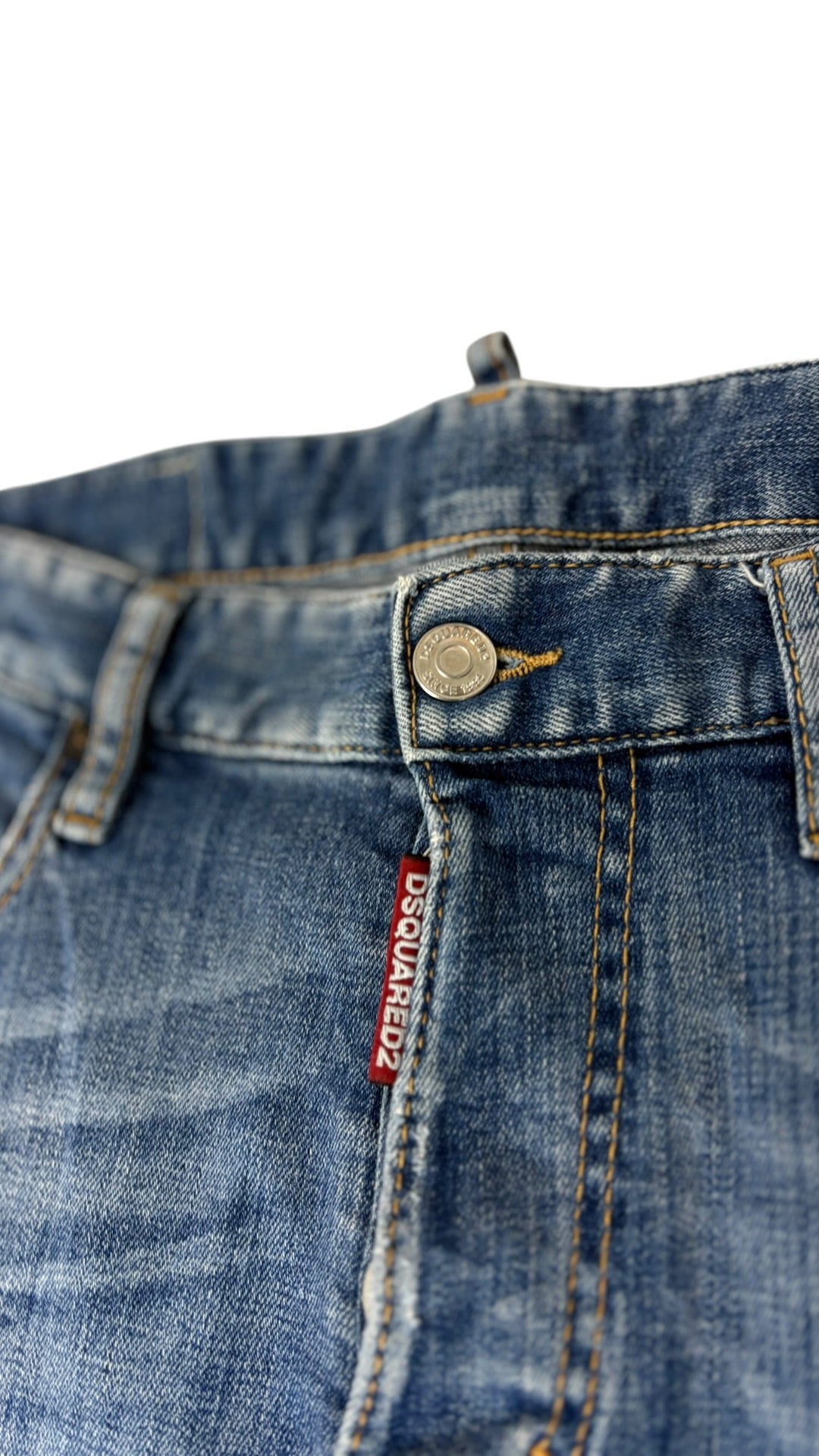 Jean Dsquared2 marine taille 44 reconditionné - détail | Authentique NB08