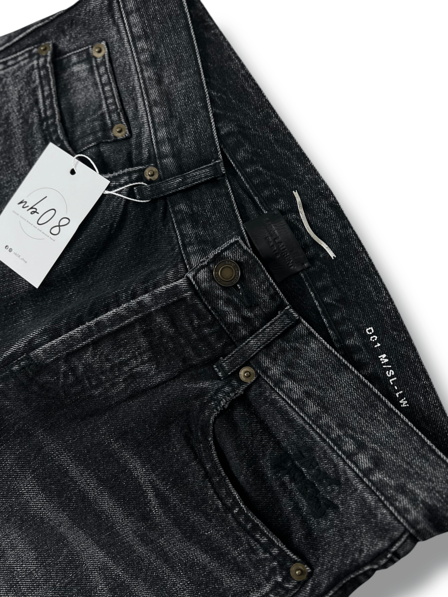 JEAN SAINT LAURENT - NB08 SHOP