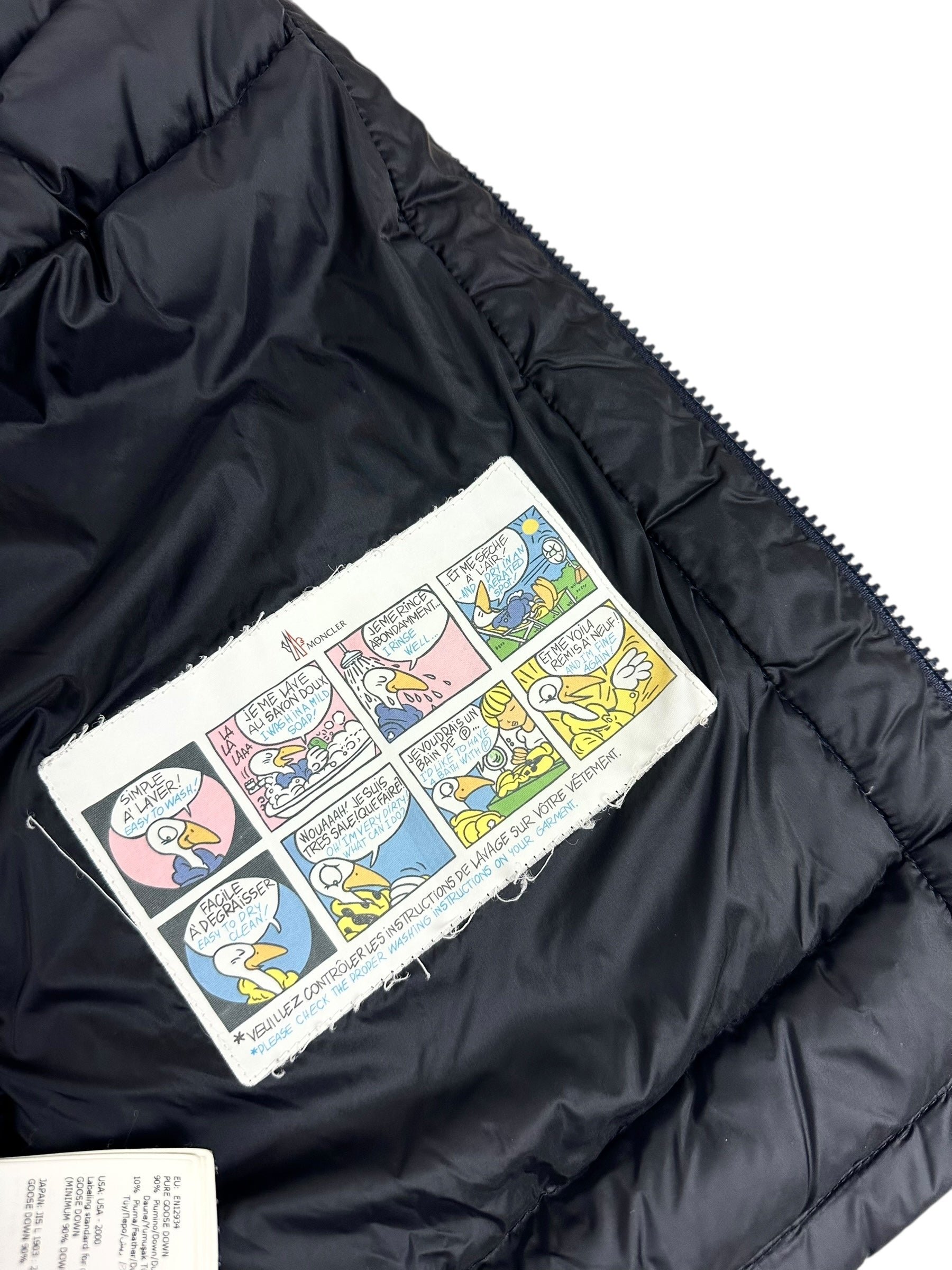 Cardigan Moncler marine taille L - Détail