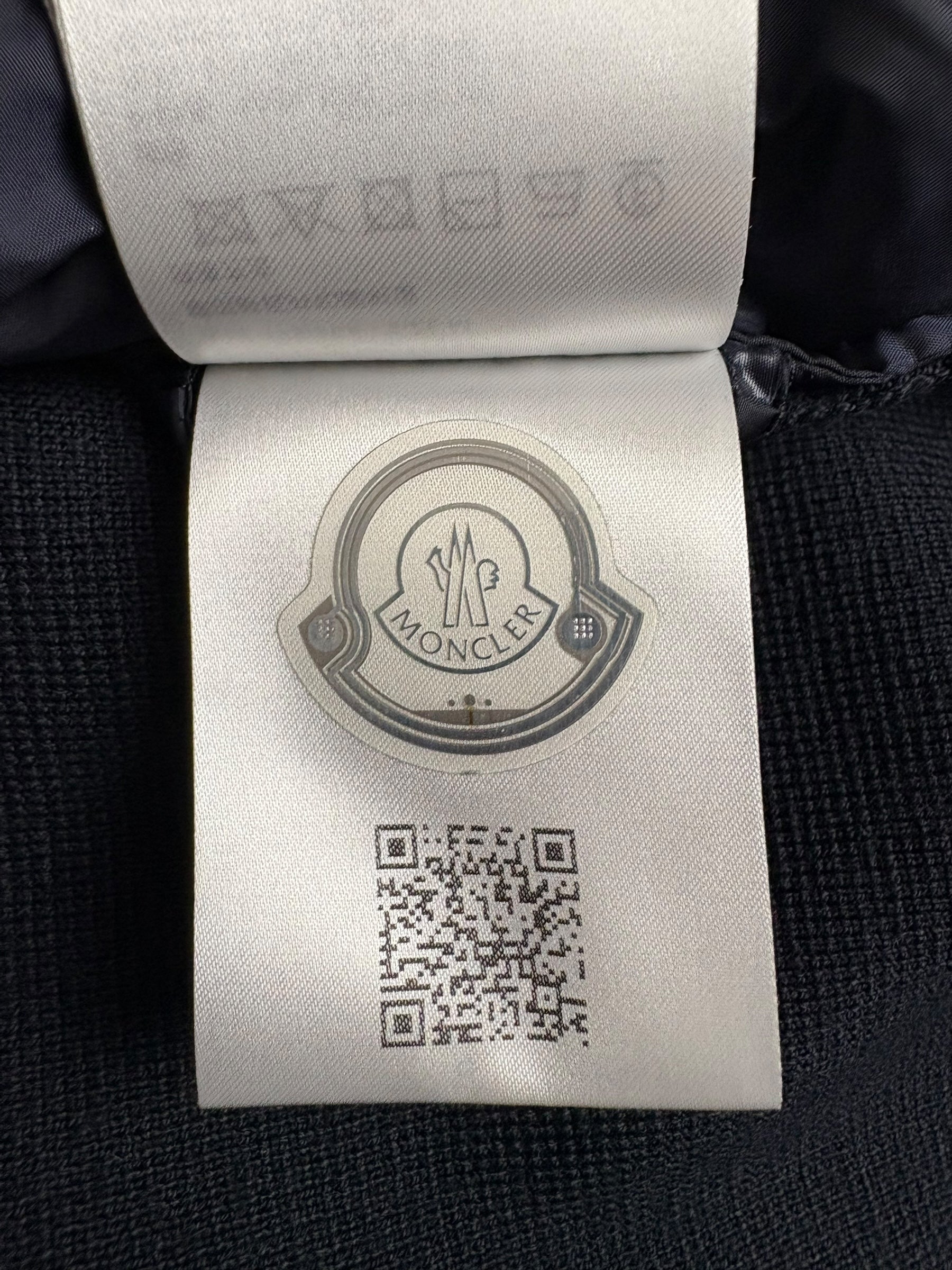 Cardigan Moncler marine taille M - Vue côté
