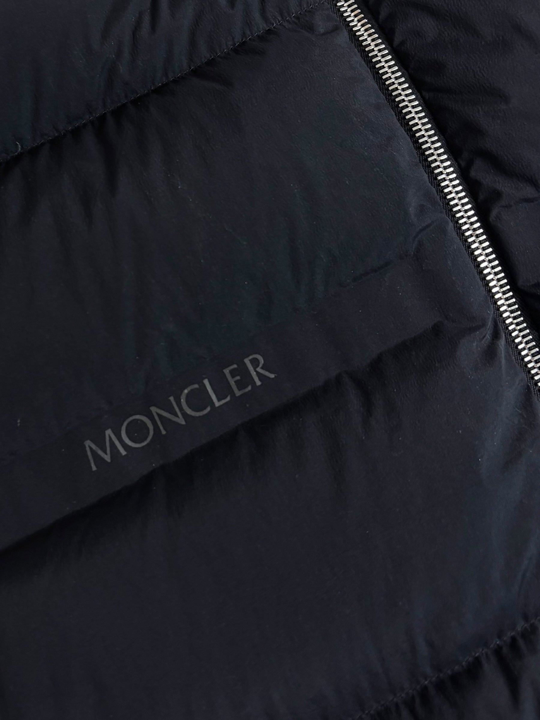 Cardigan Moncler noir taille XL - Vue de dos