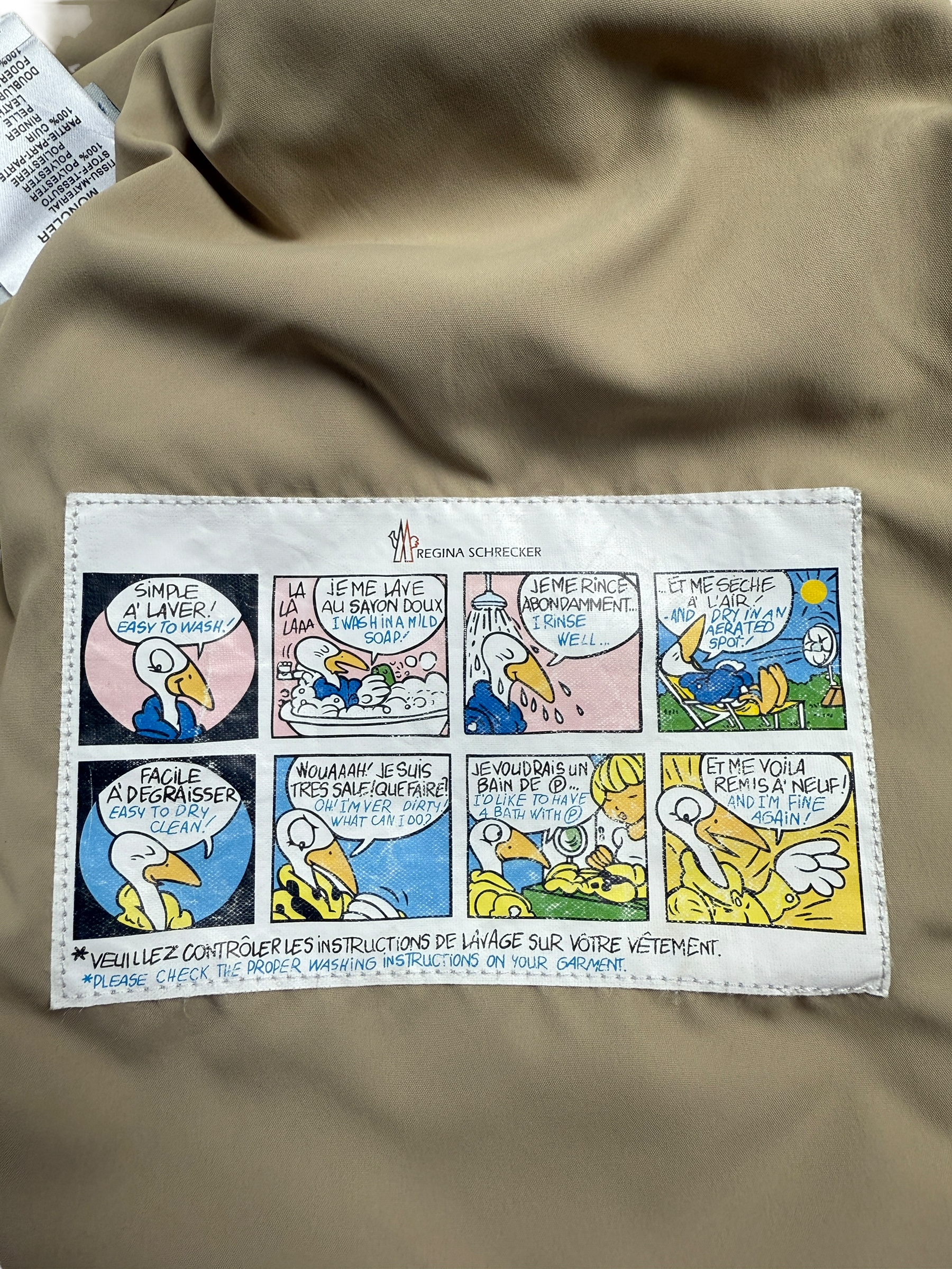 Doudoune Moncler crème taille 5 - Logo et étiquette