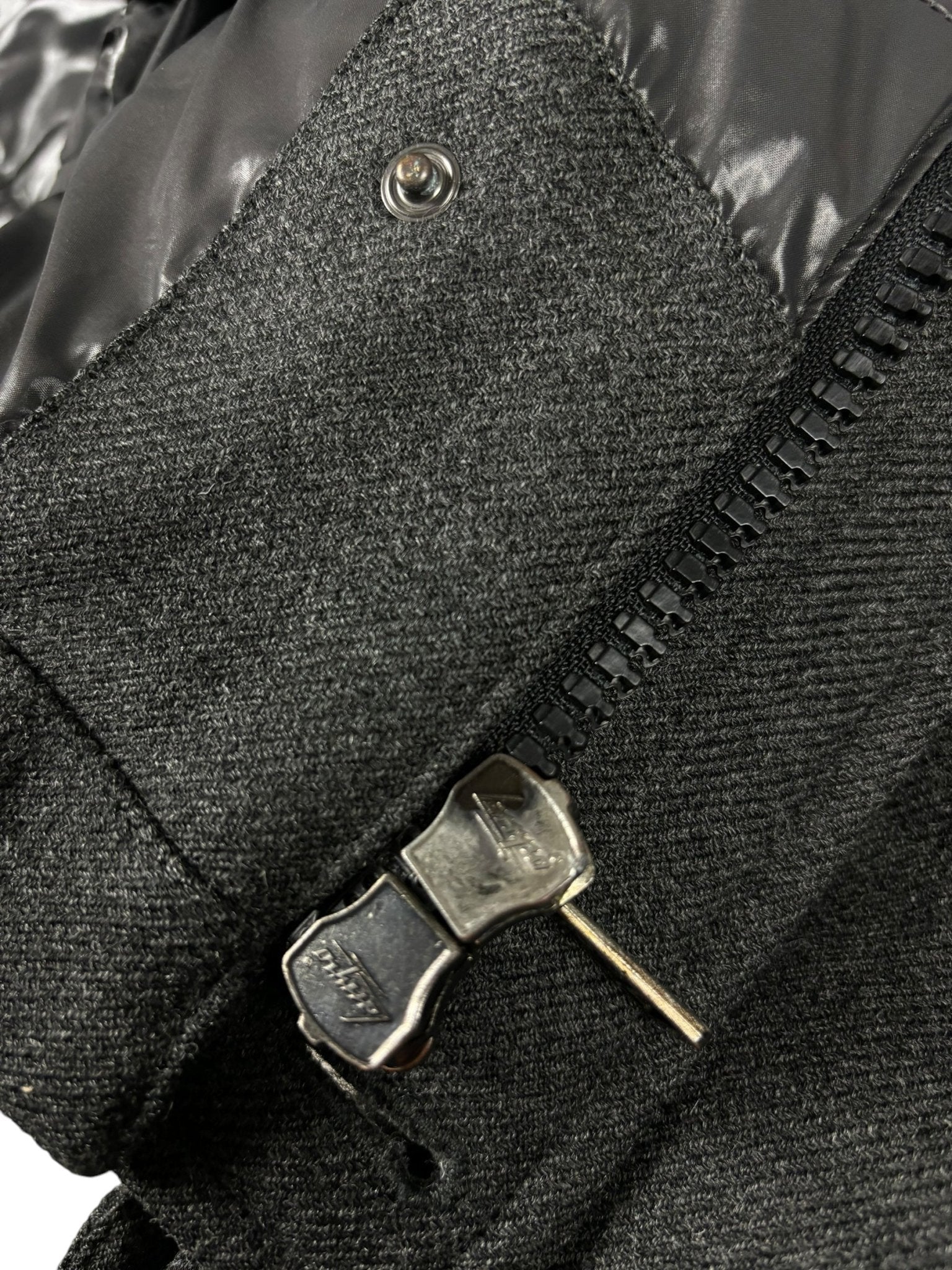 DOUDOUNE MONCLER - NB08 SHOP