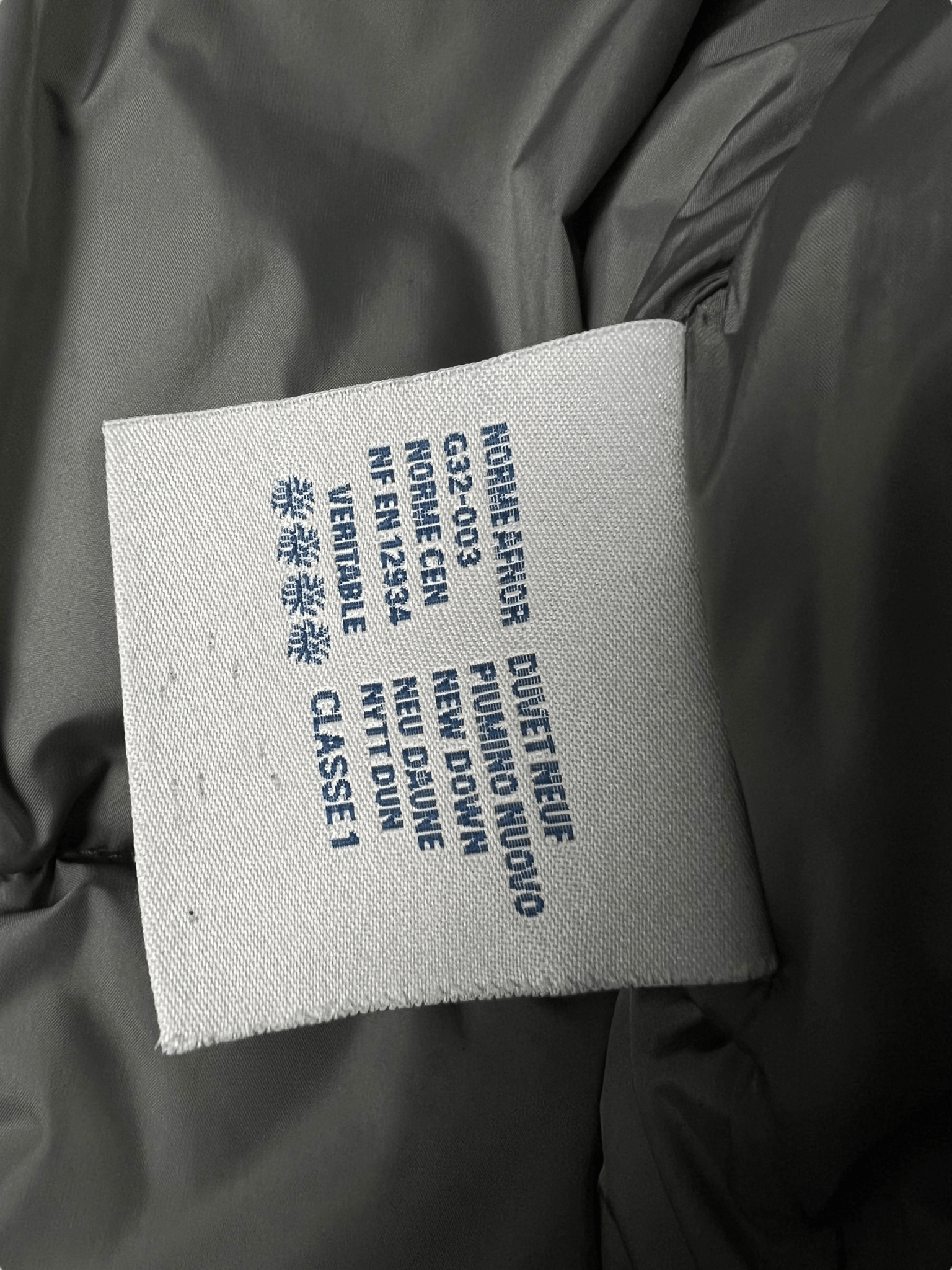 DOUDOUNE MONCLER LEON - NB08 SHOP