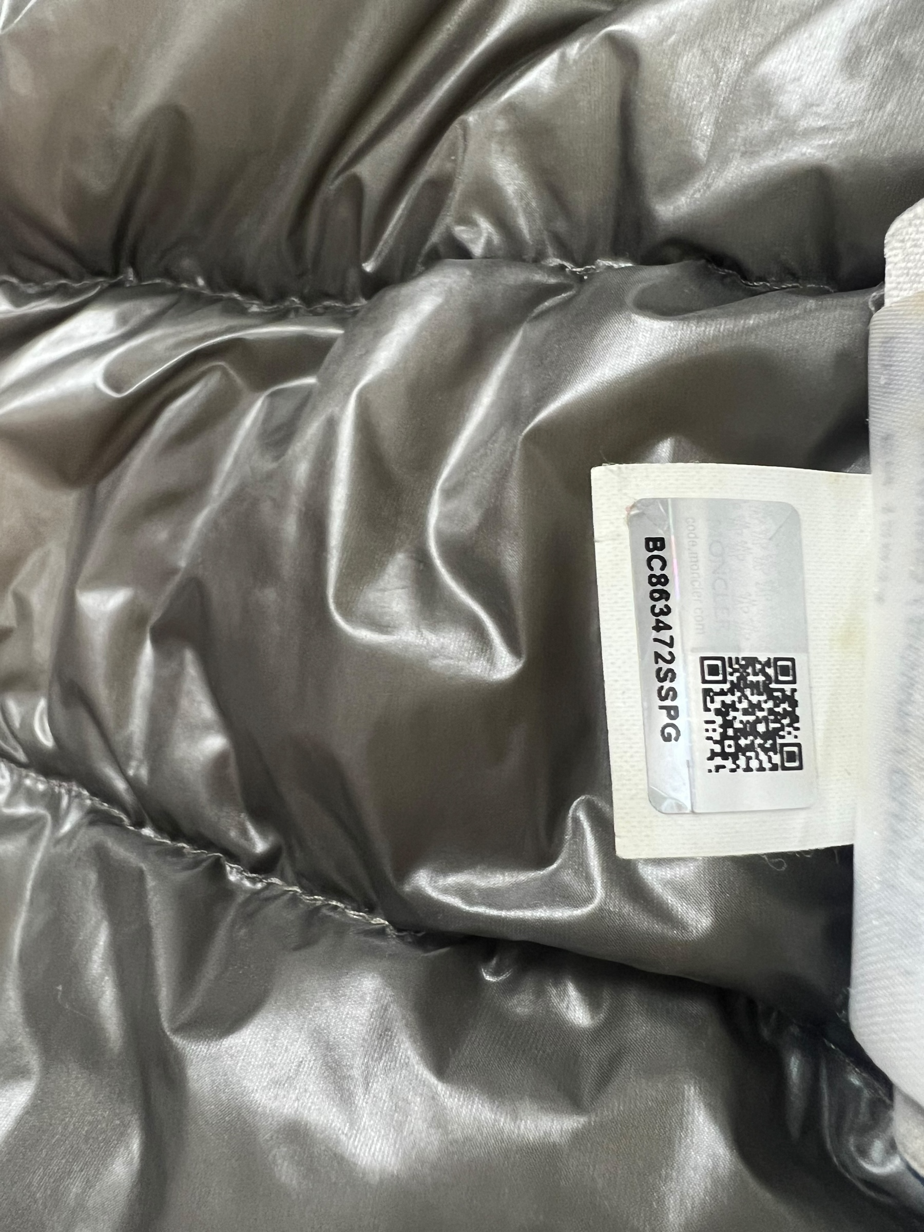 Doudoune Moncler kaki taille S - Vue côté