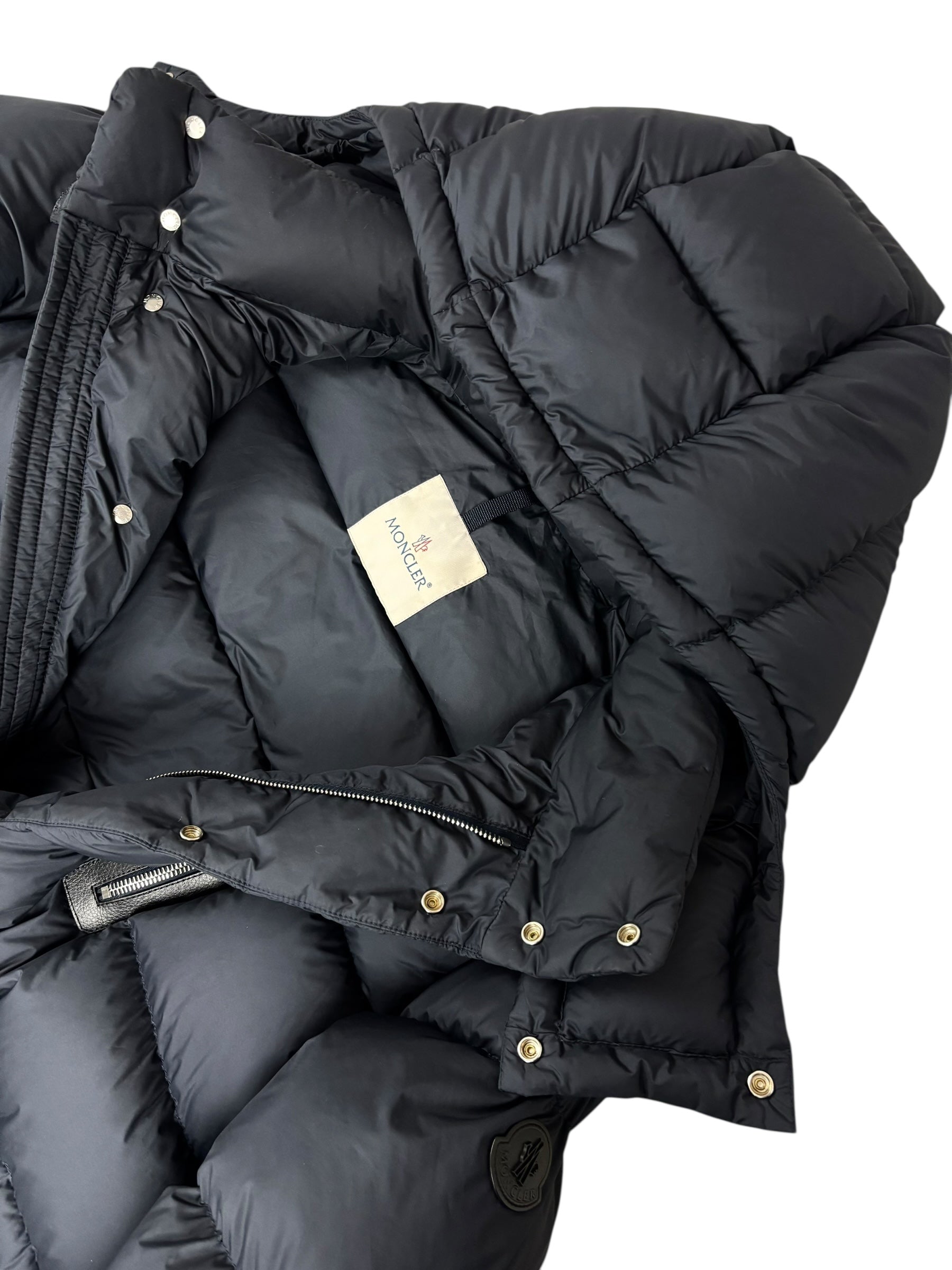 Doudoune Moncler marine taille 2 - Détail
